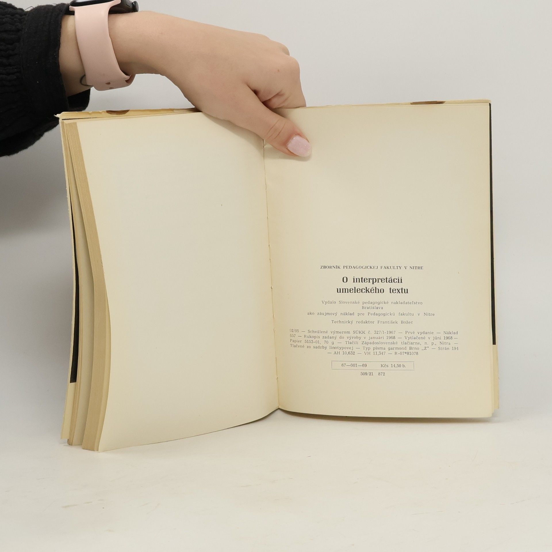 Autorenkollektiv O interpretácii umeleckého textu 1