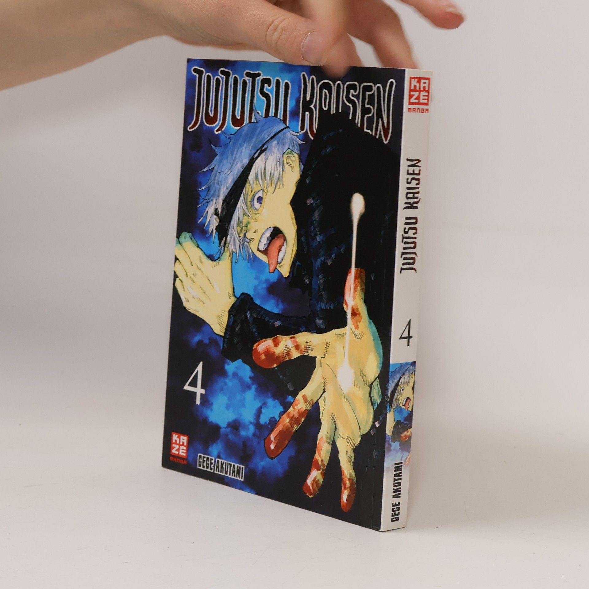Gege Akutami Jujutsu Kaisen Vol. 4