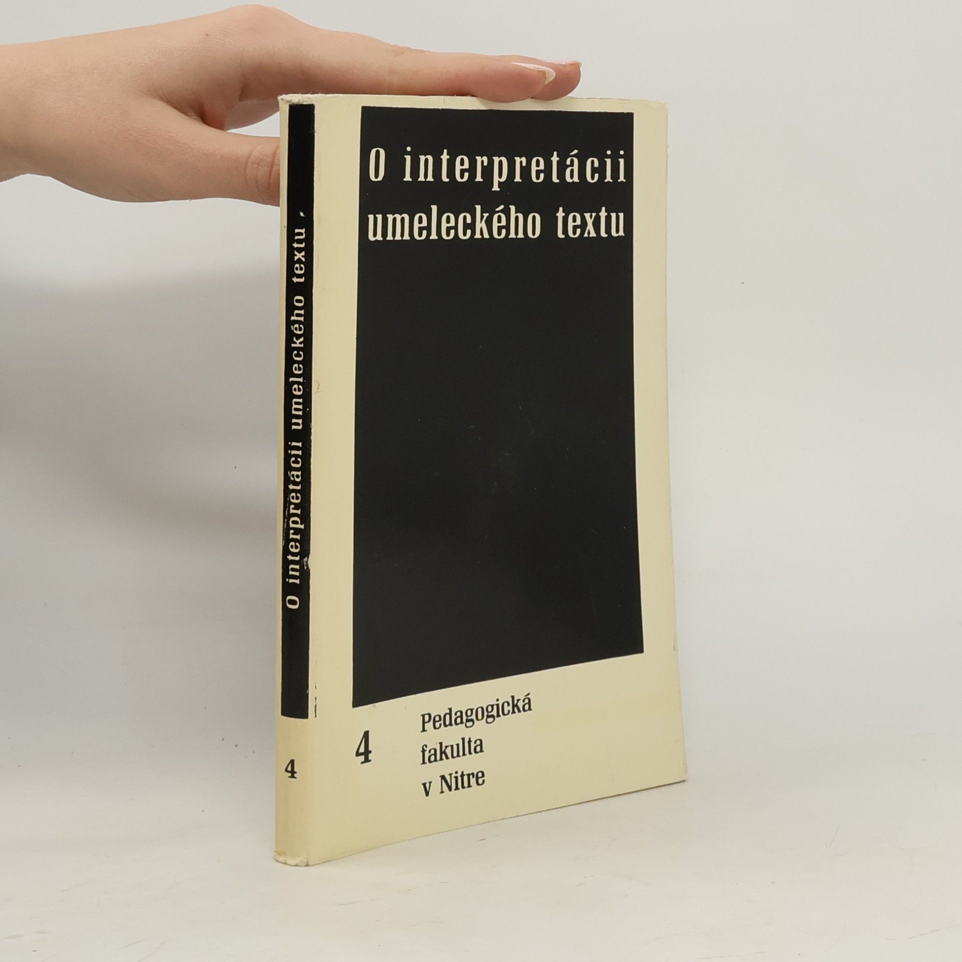 Autorenkollektiv O interpretácii umeleckého textu 4