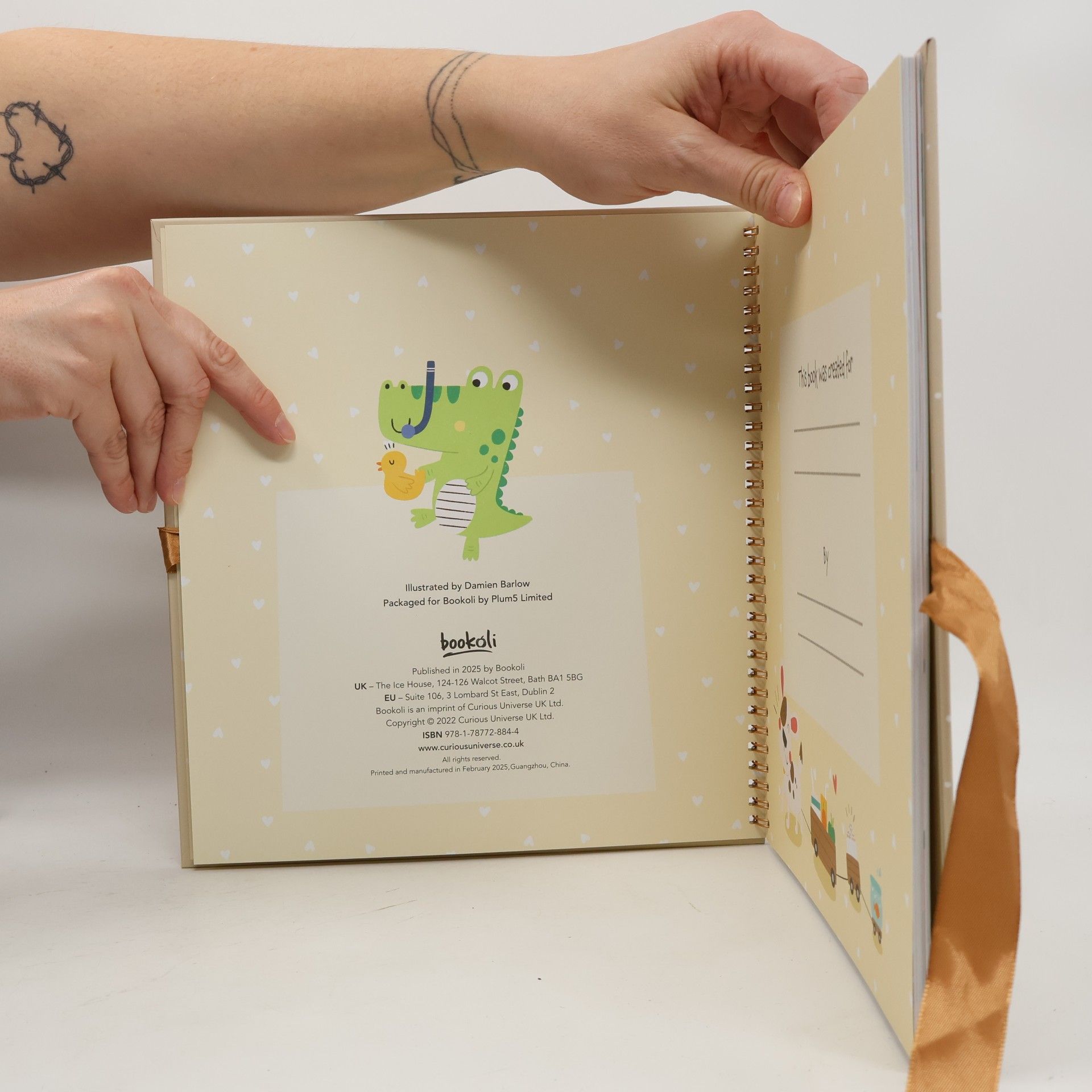 Barlow Damien Keepsake Baby Scrapbook