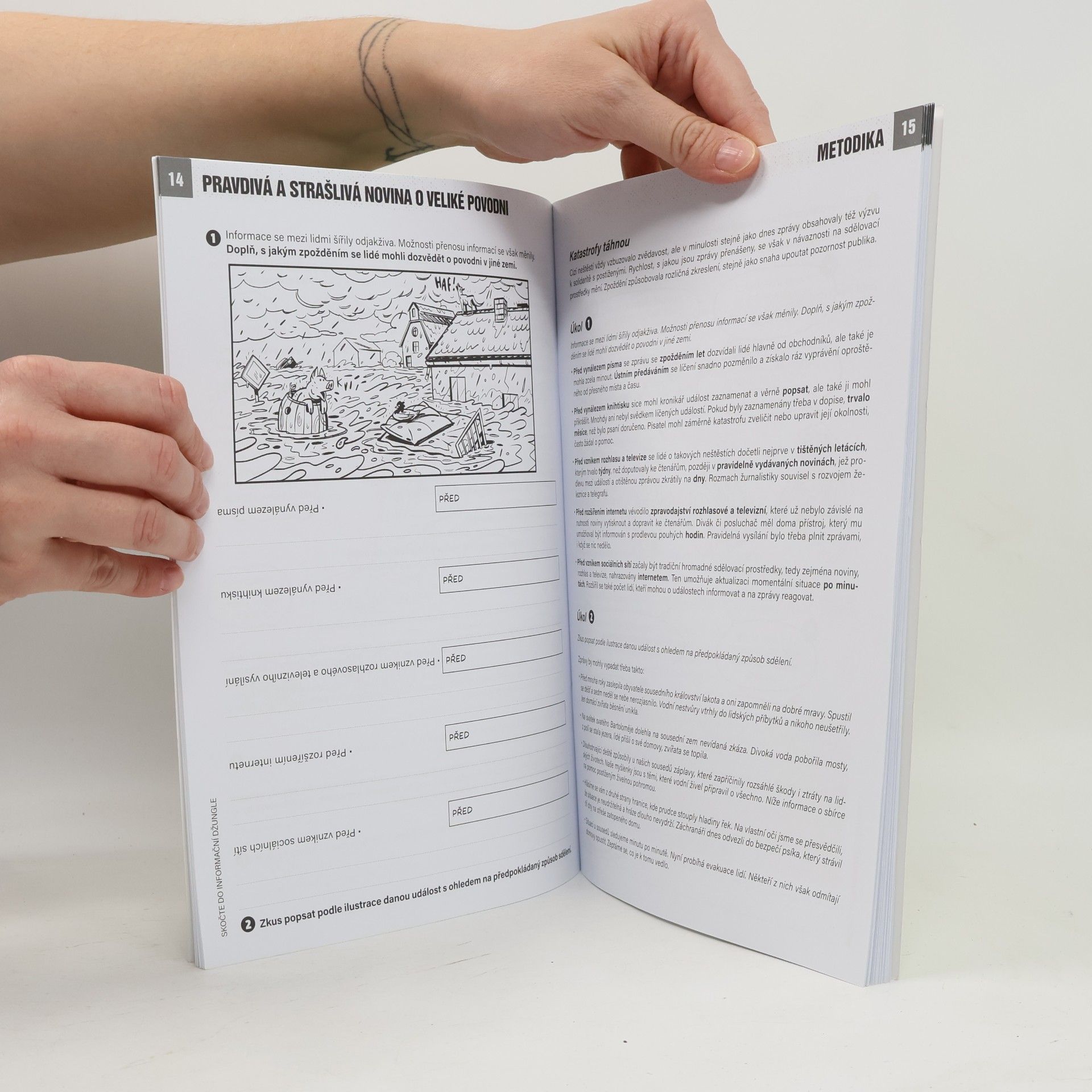 Klára Smolíková Skočte do informační džungle