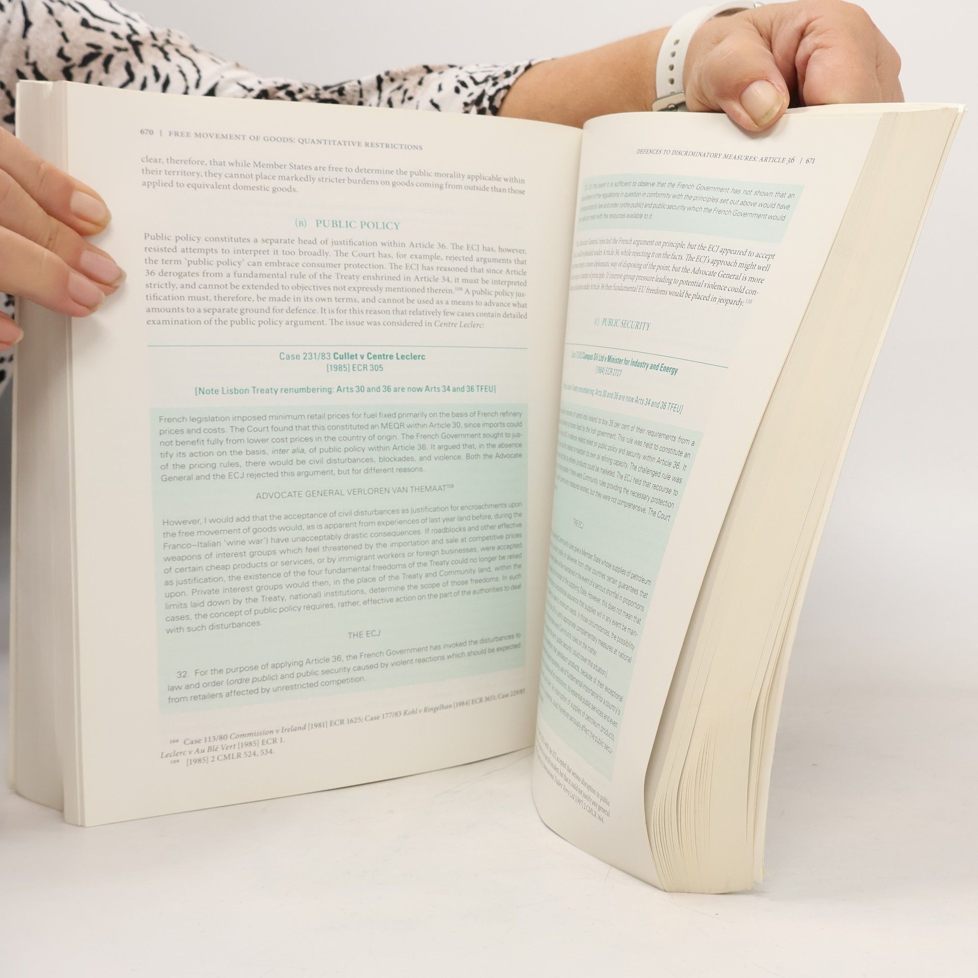 Gráinne De Búrca EU law : text, cases, and materials