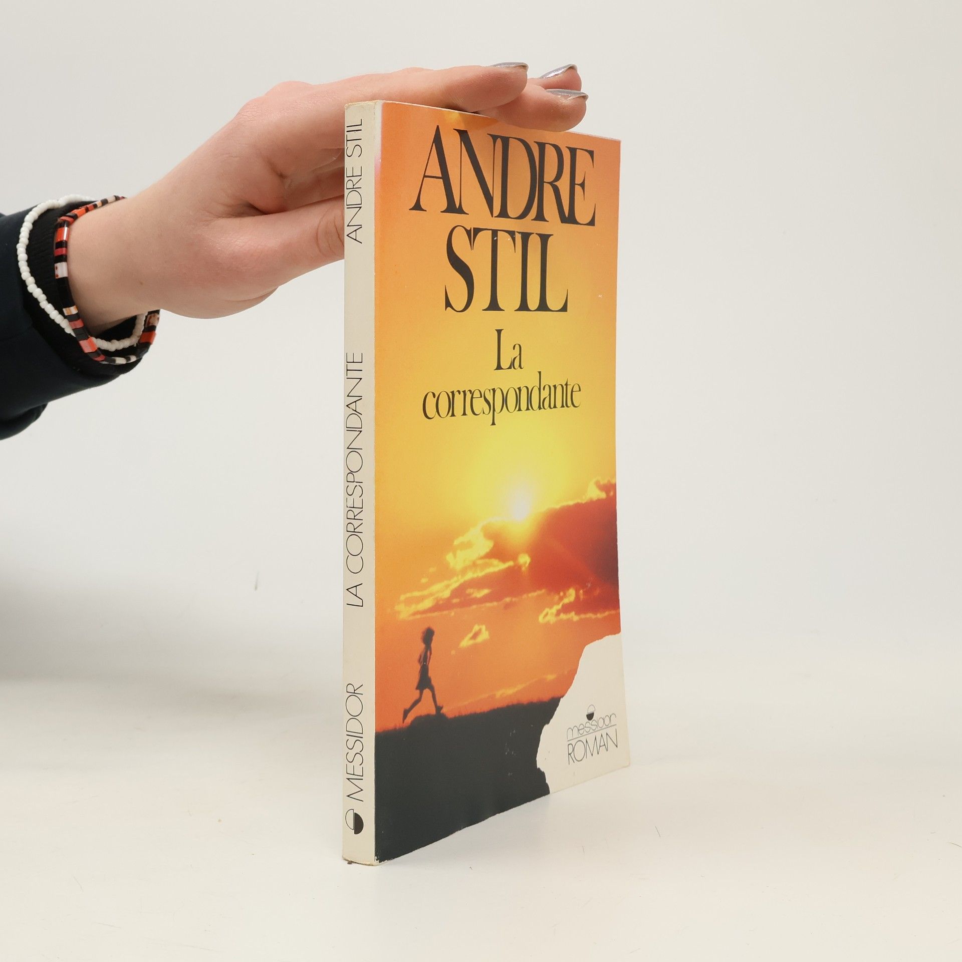André Stil La correspondante