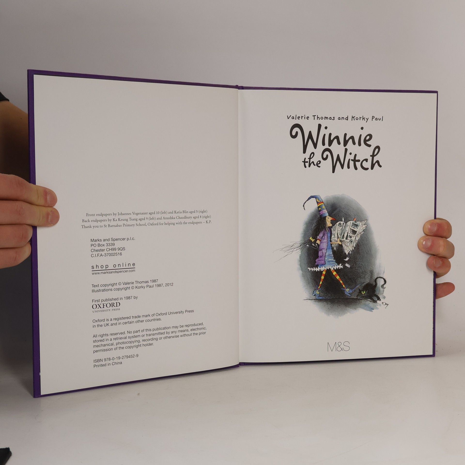 Valérie Thomas Winnie The Witch