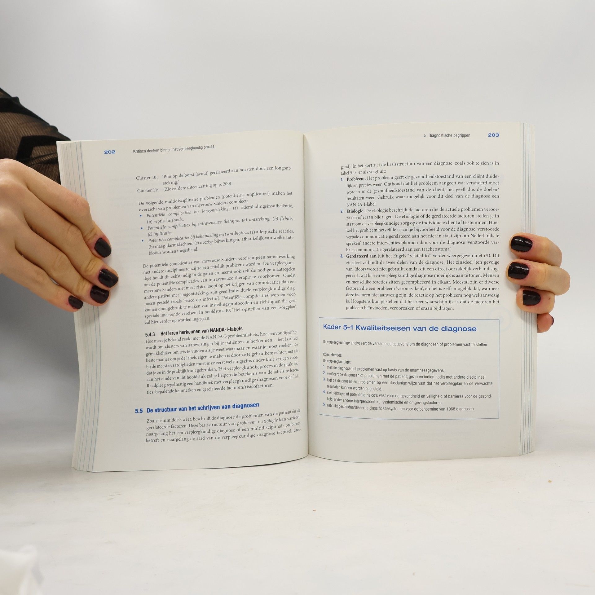 Roos M. B. Nieweg Kritisch denken binnen het verpleegkundig proces - Vijfde editie