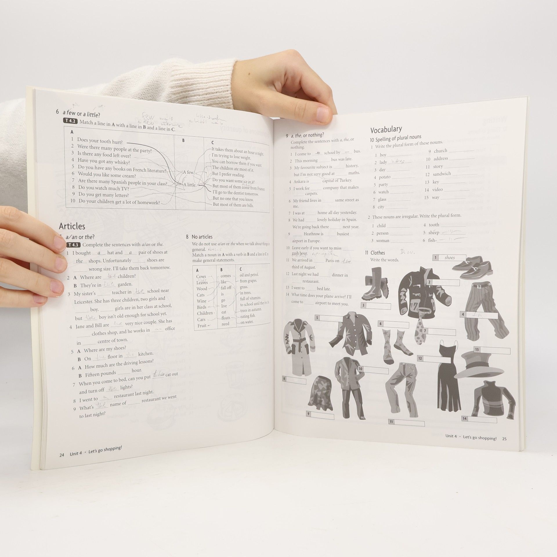 John Soars New Headway English course : pre-intermediate workbook with key