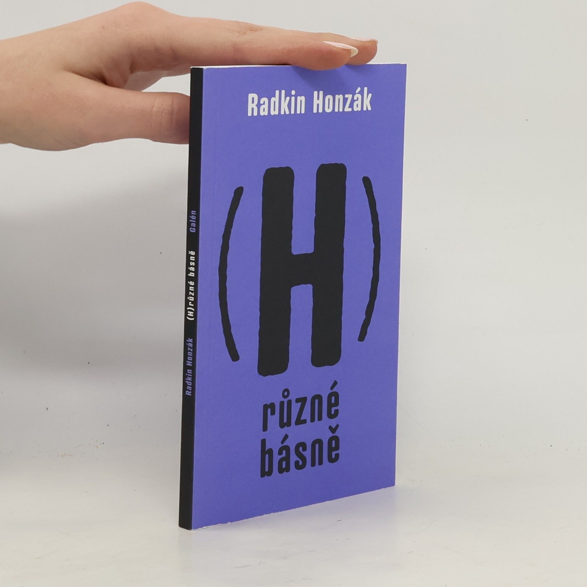 (H)různé básně