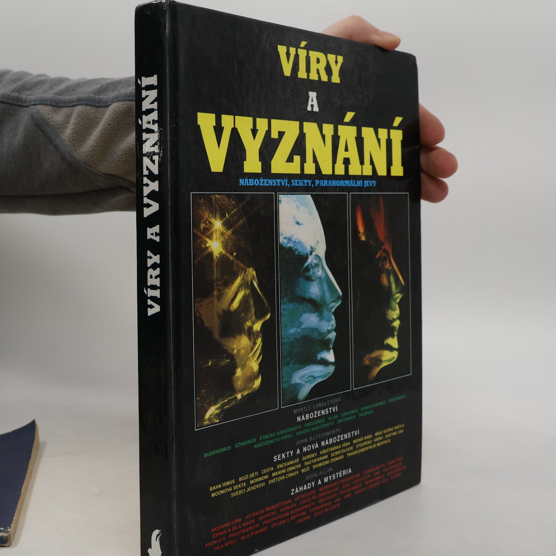Víry a vyznání
