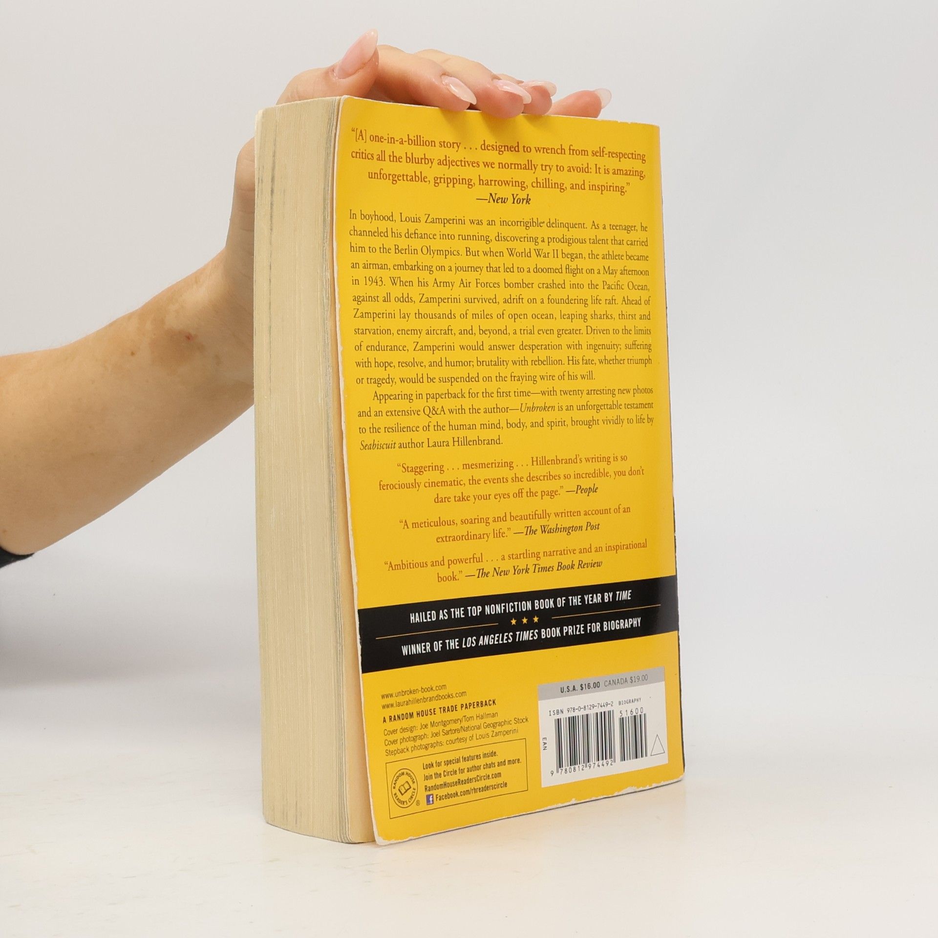 Laura Hillenbrand Unbroken : a World War II story of survival, resilience, and redemption