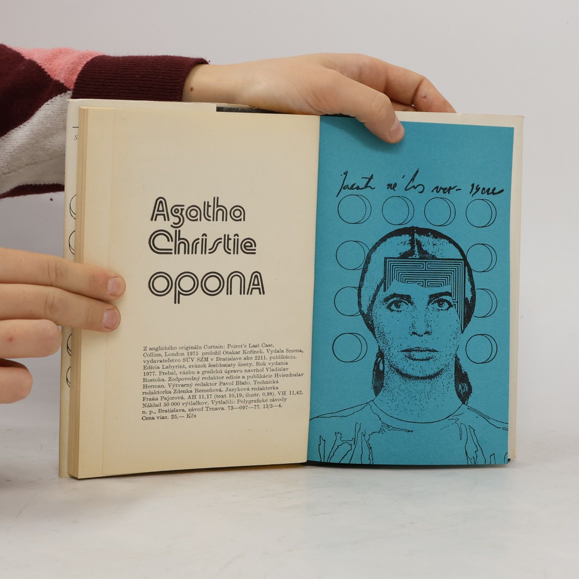 Agatha Christie Opona