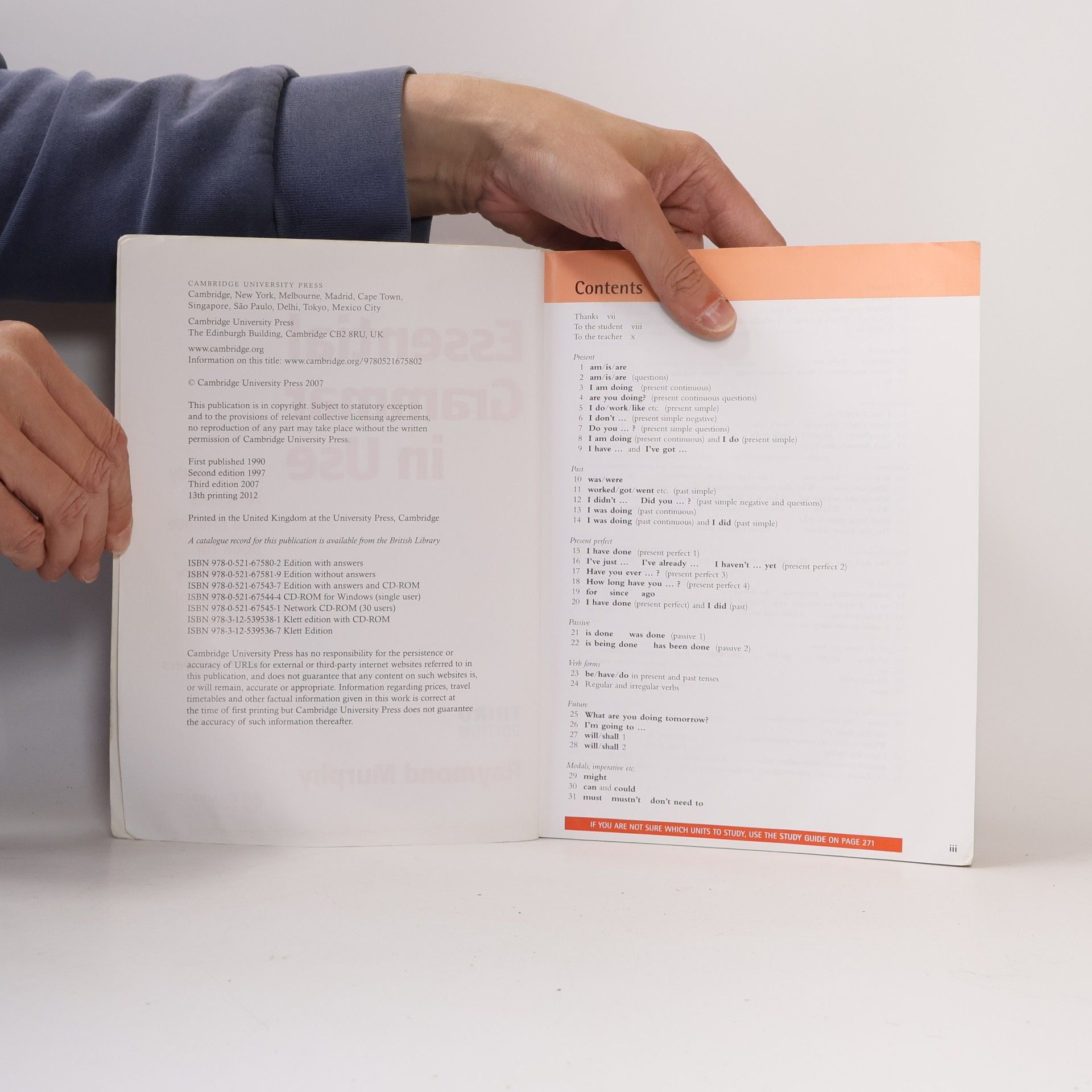 Raymond Murphy Essential Grammar in Use with Answers