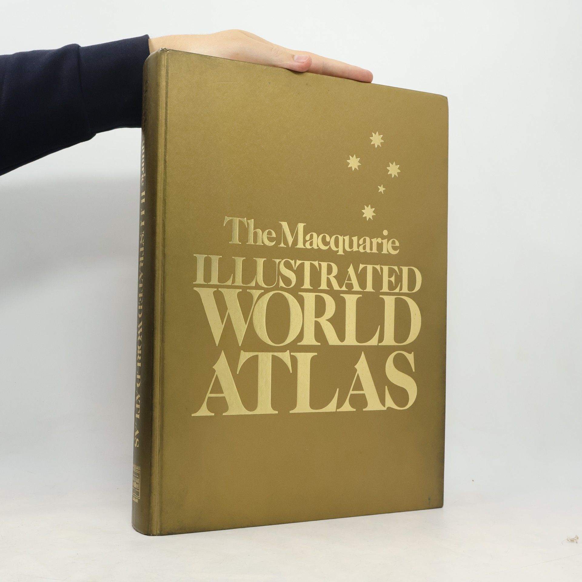 The Macquarie Illustrated World Atlas