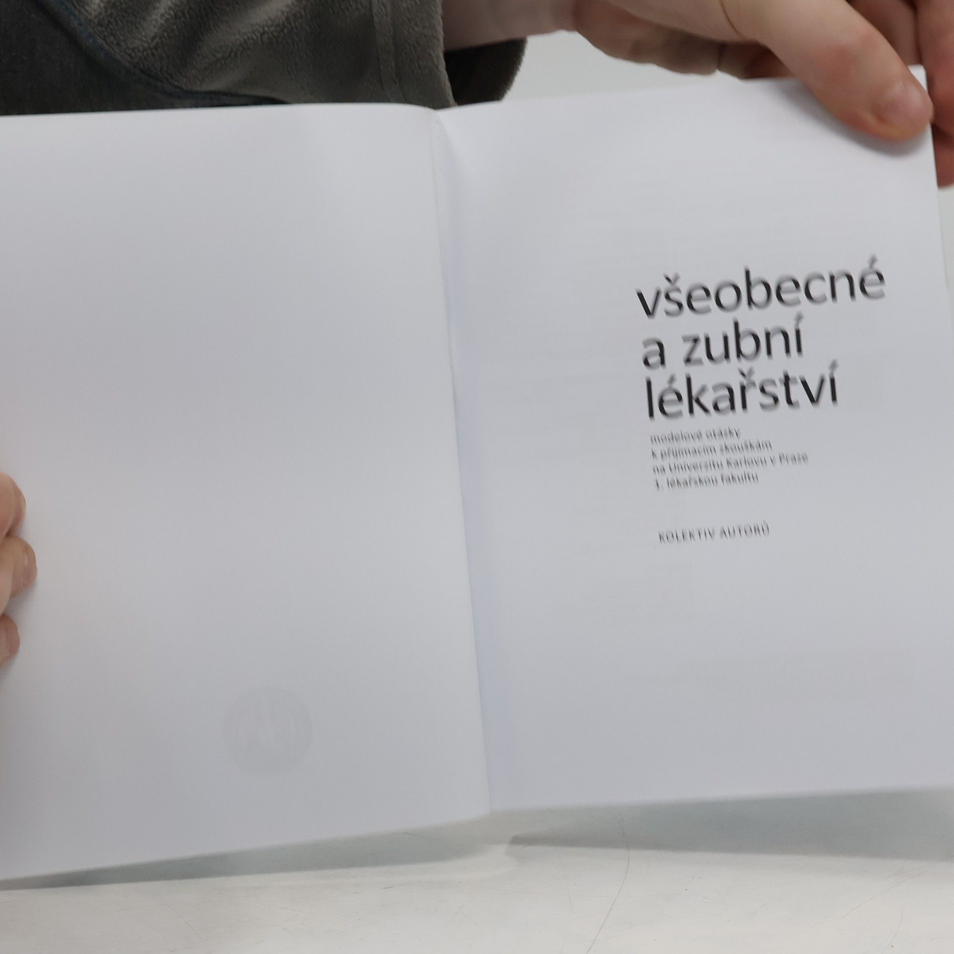 Auteurscollectief Všeobecné a zubní lékařství