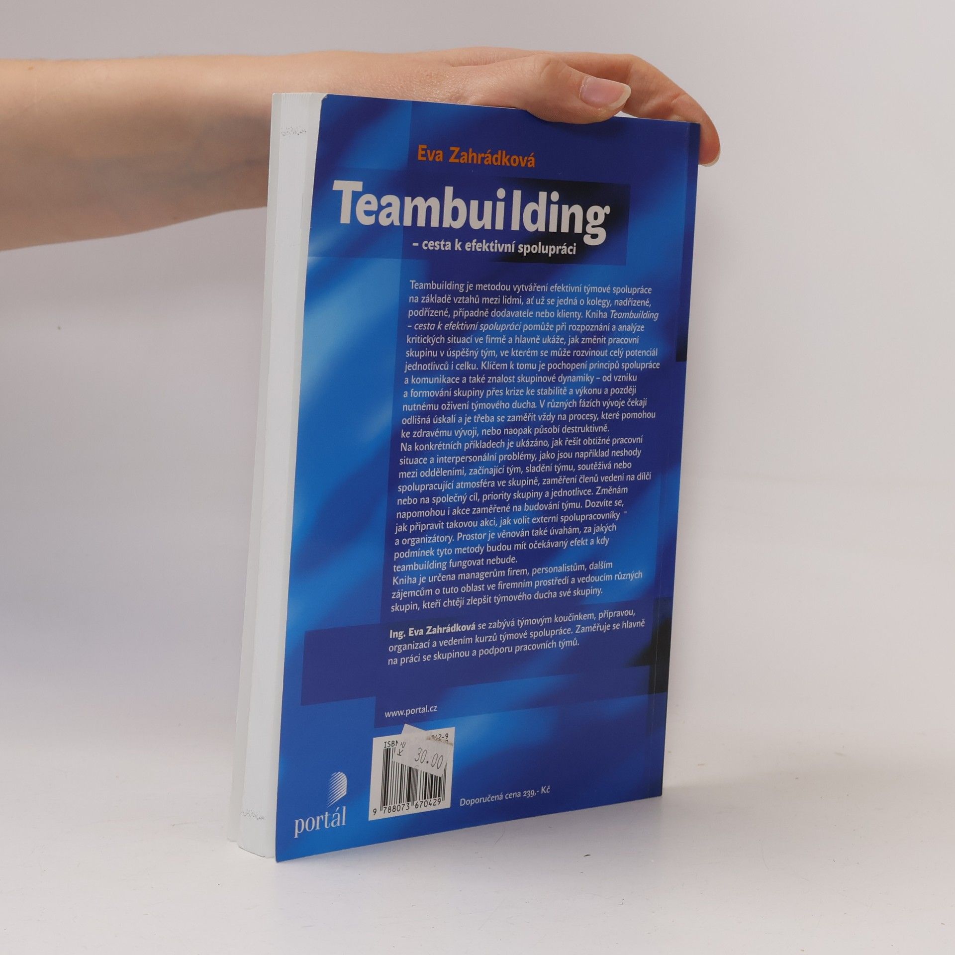 Eva Mohauptová Teambuilding: Cesta k efektivní spolupráci