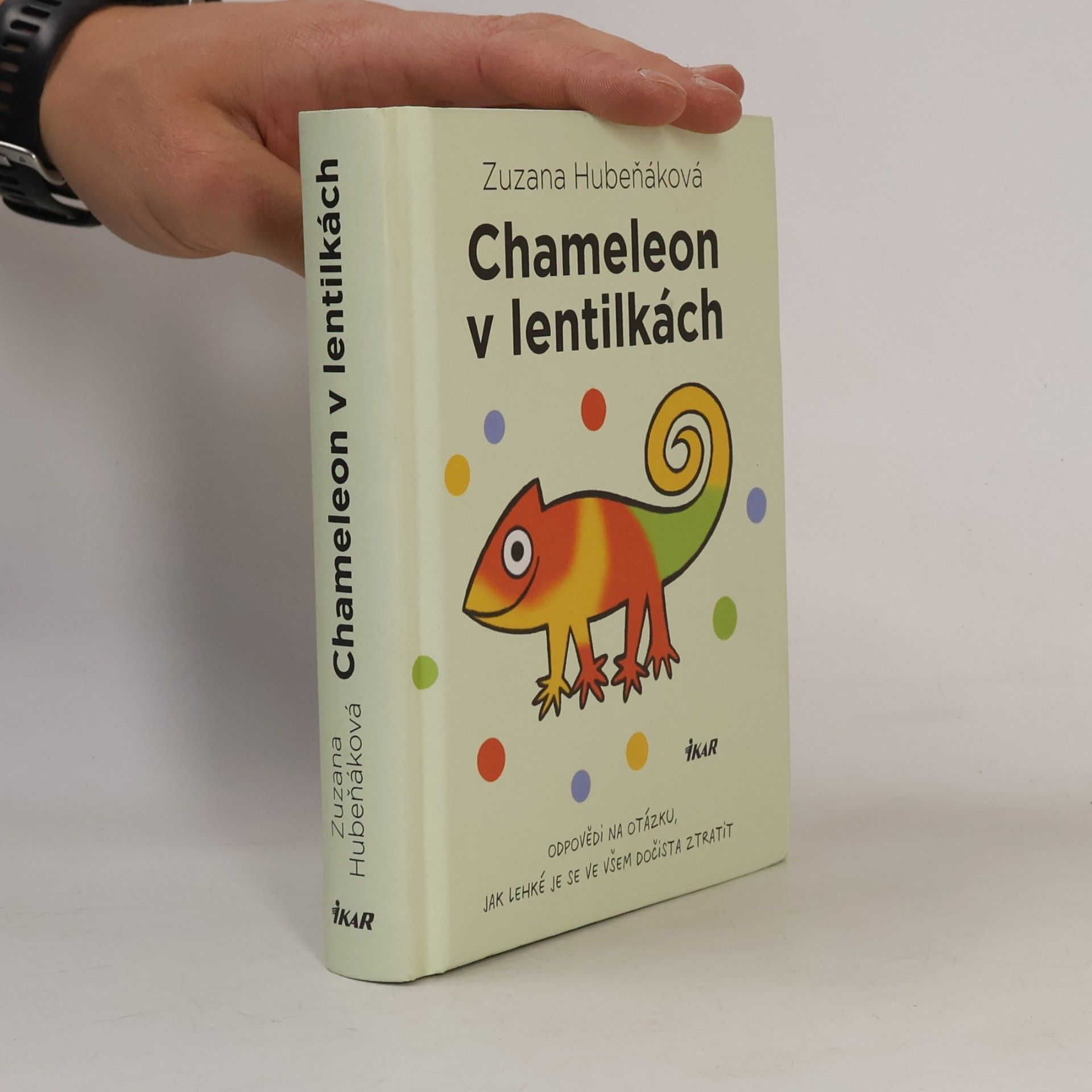Chameleon v lentilkách