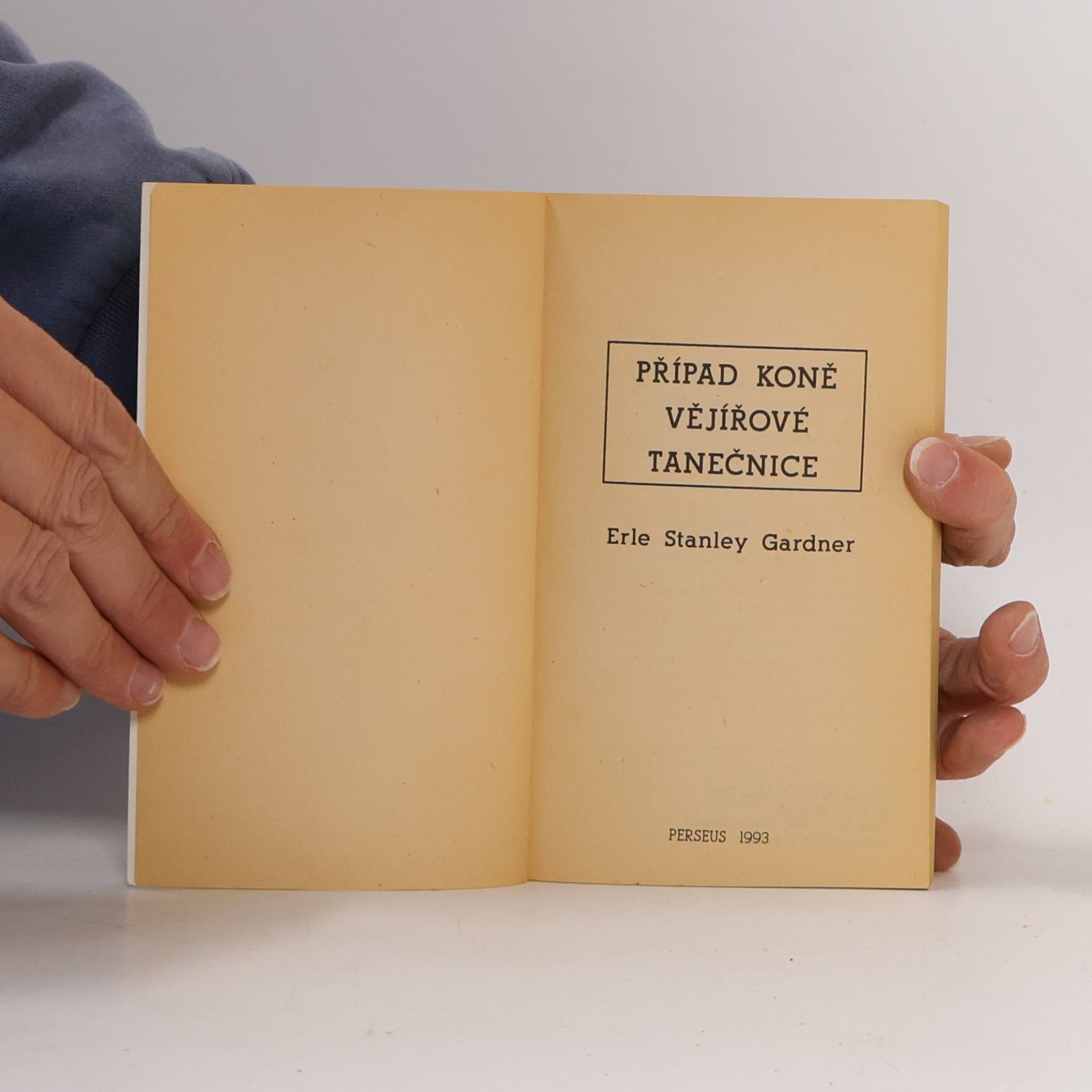 Erle Stanley Gardner Případ koně vějířové tanečnice