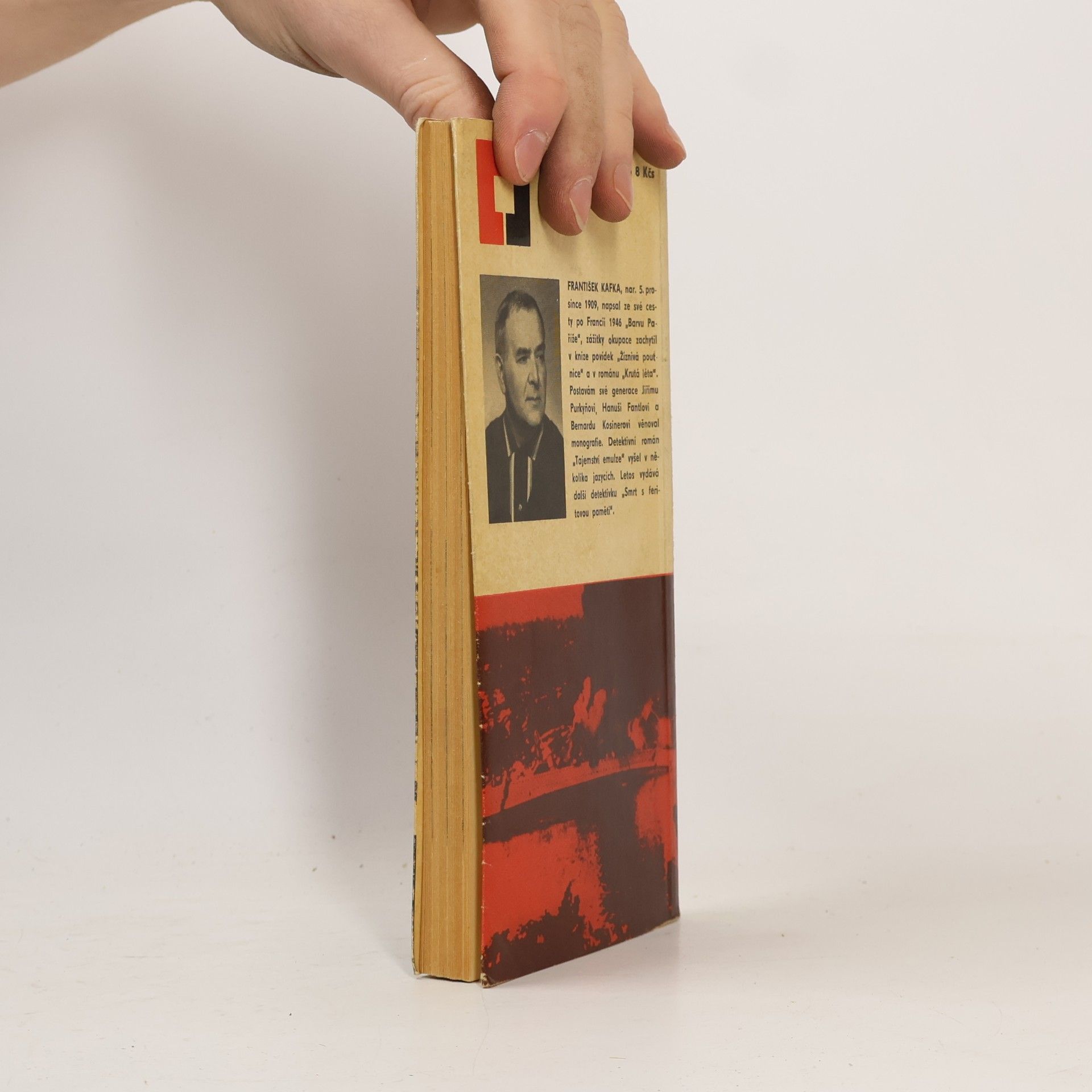 František Kafka Výbuch v podzemním jezeře