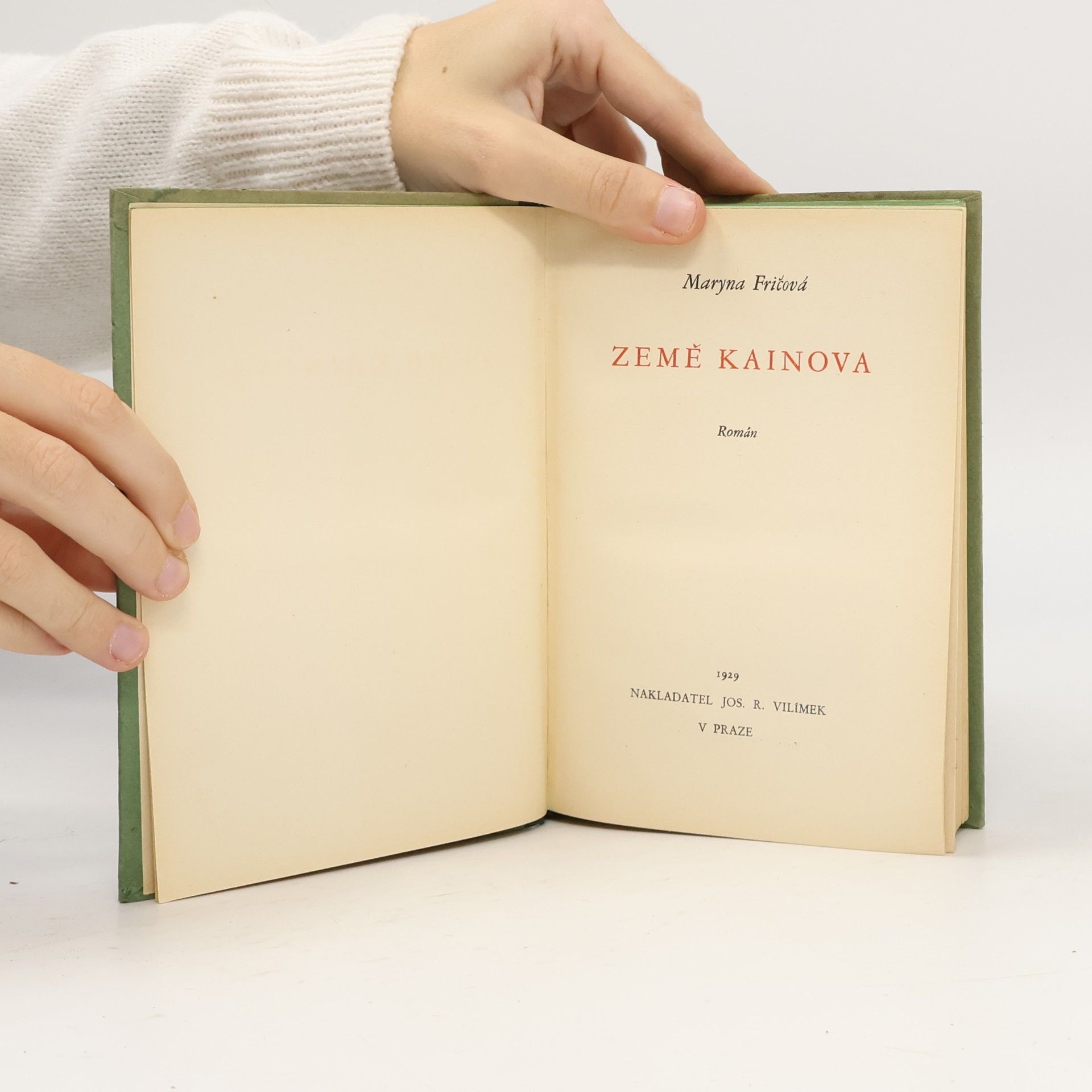 Maryna Fričová Země Kainova