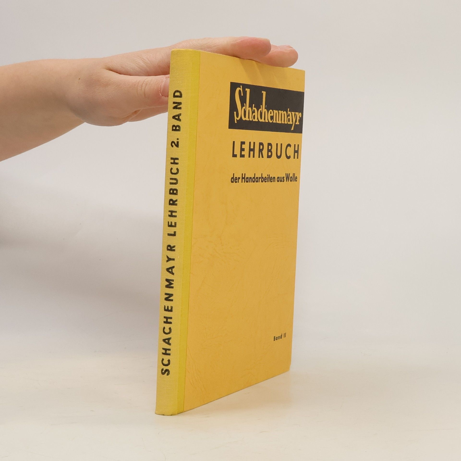 kolektiv Lehrbuch der Handarbeiten aus Wolle. Band 2