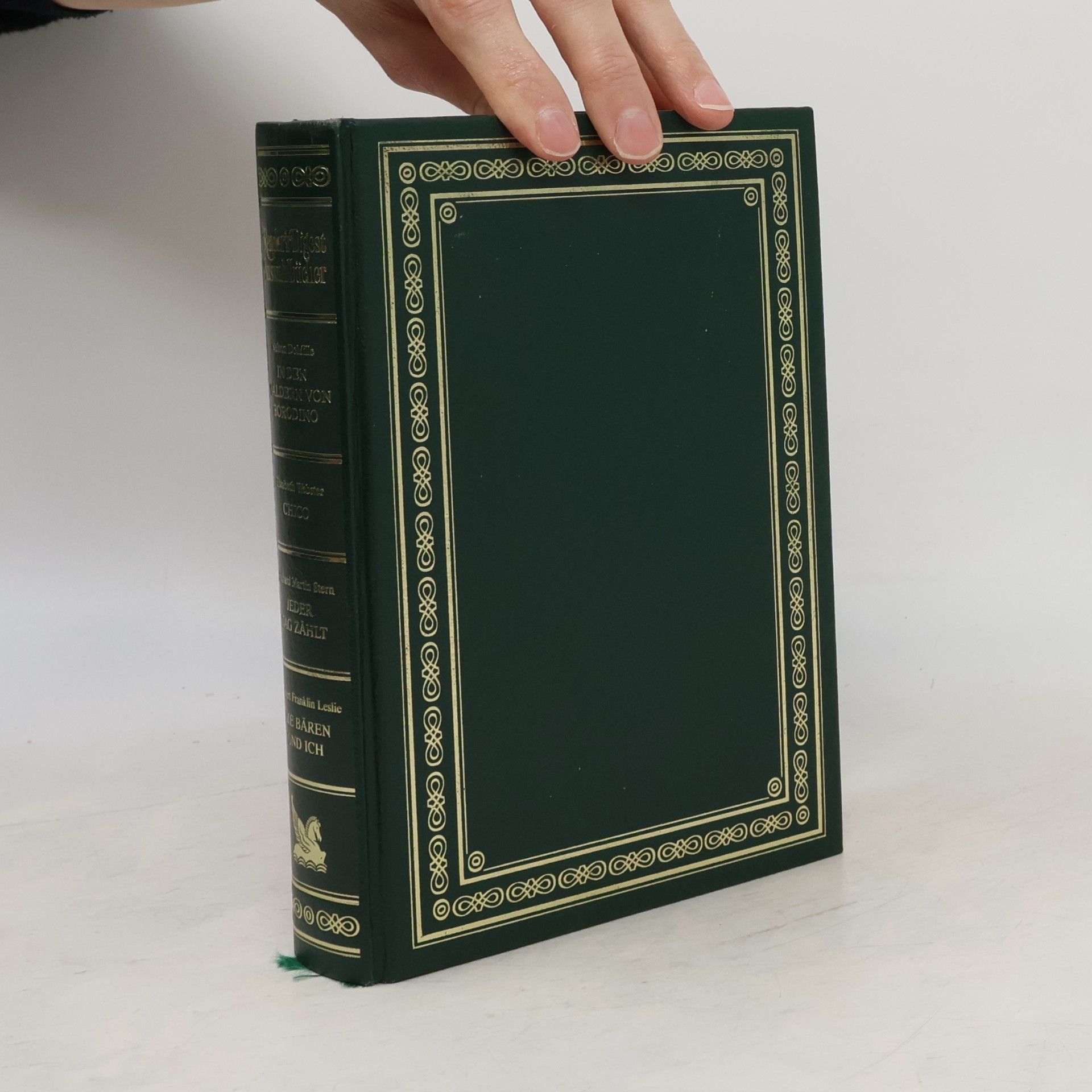 Reader's Digest Auswahlbücher. In den Wäldern von Borodino. Chico. Jeder Tag zählt. Die Bären und ich