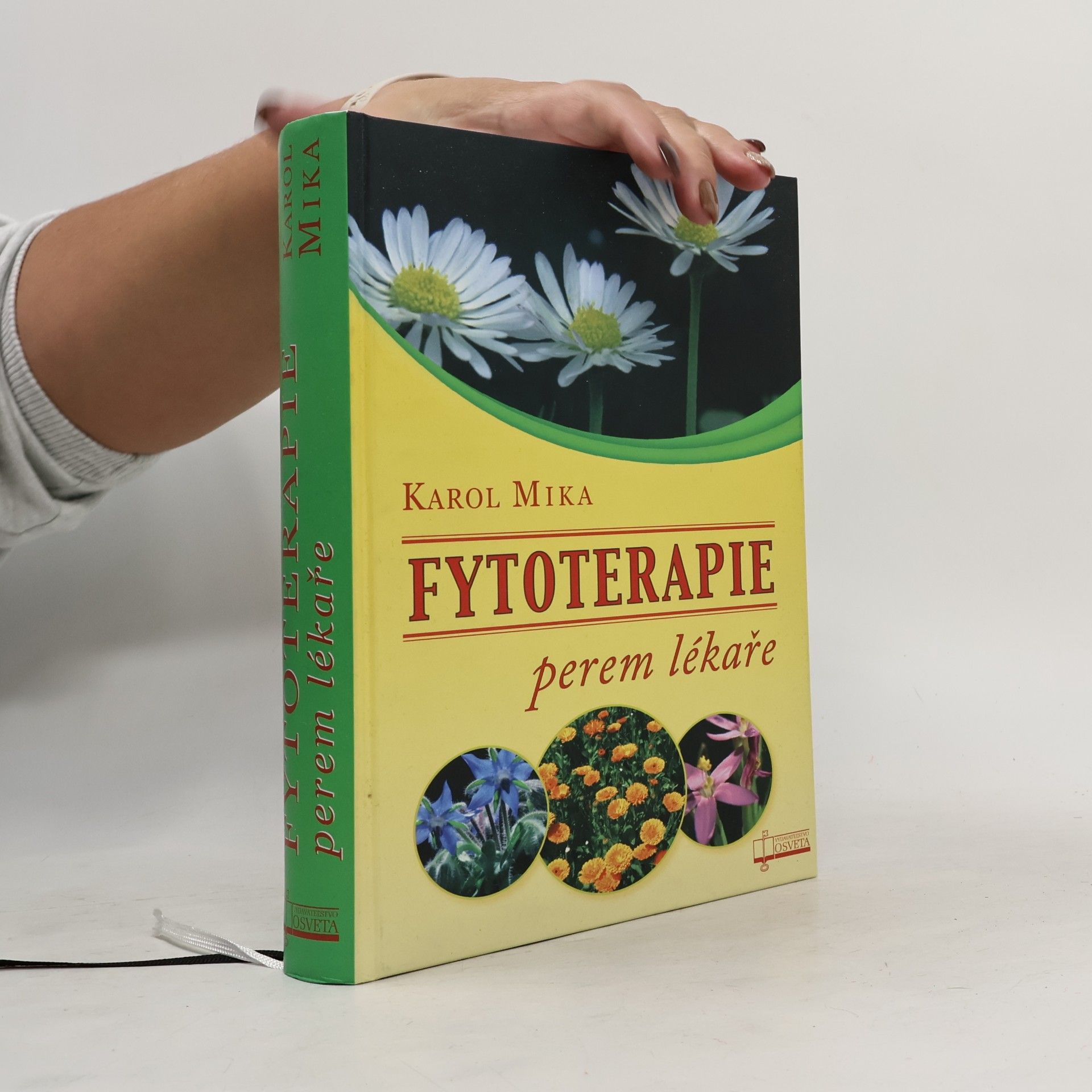 Fytoterapie perem lékaře