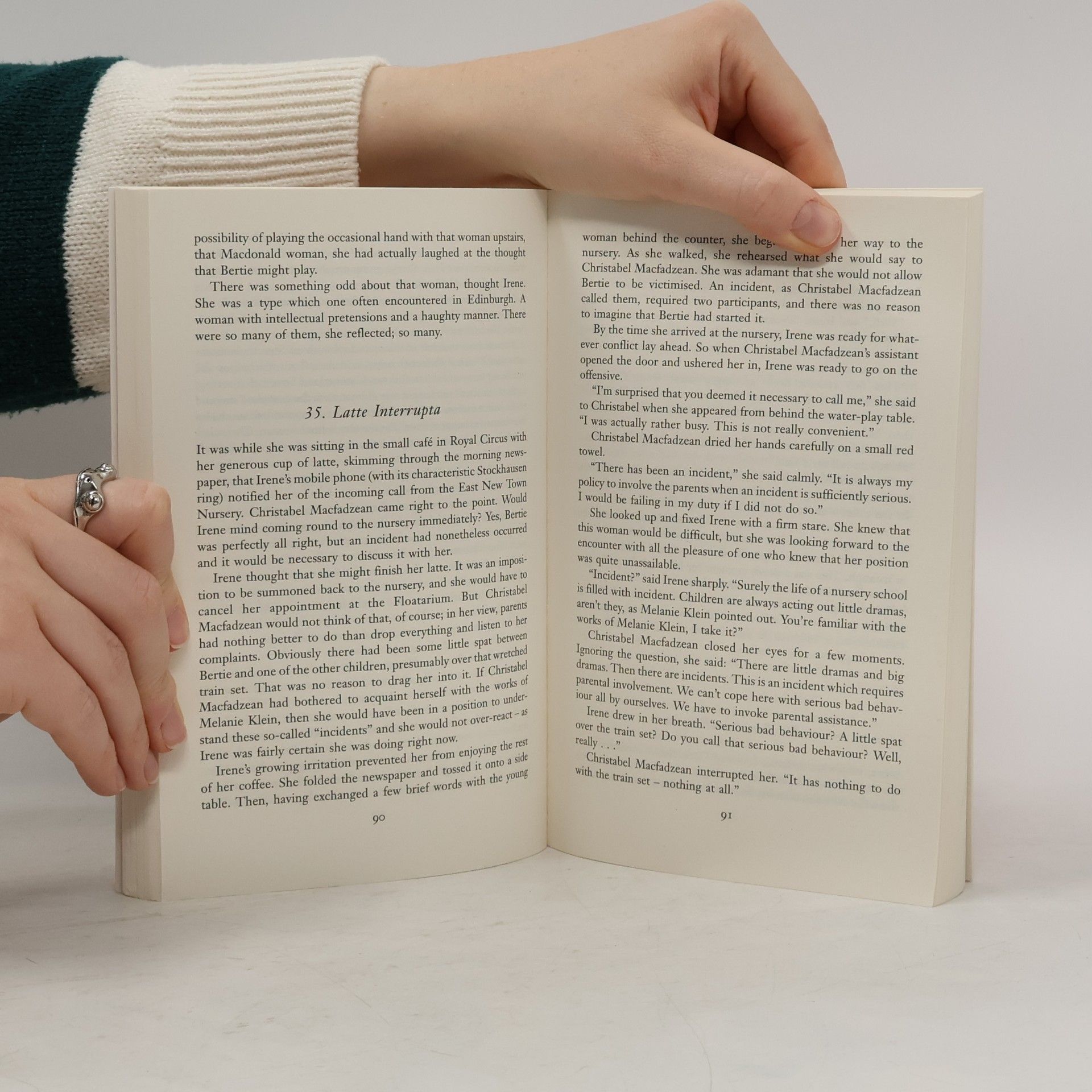 Alexander McCall Smith 44 Scotland Street