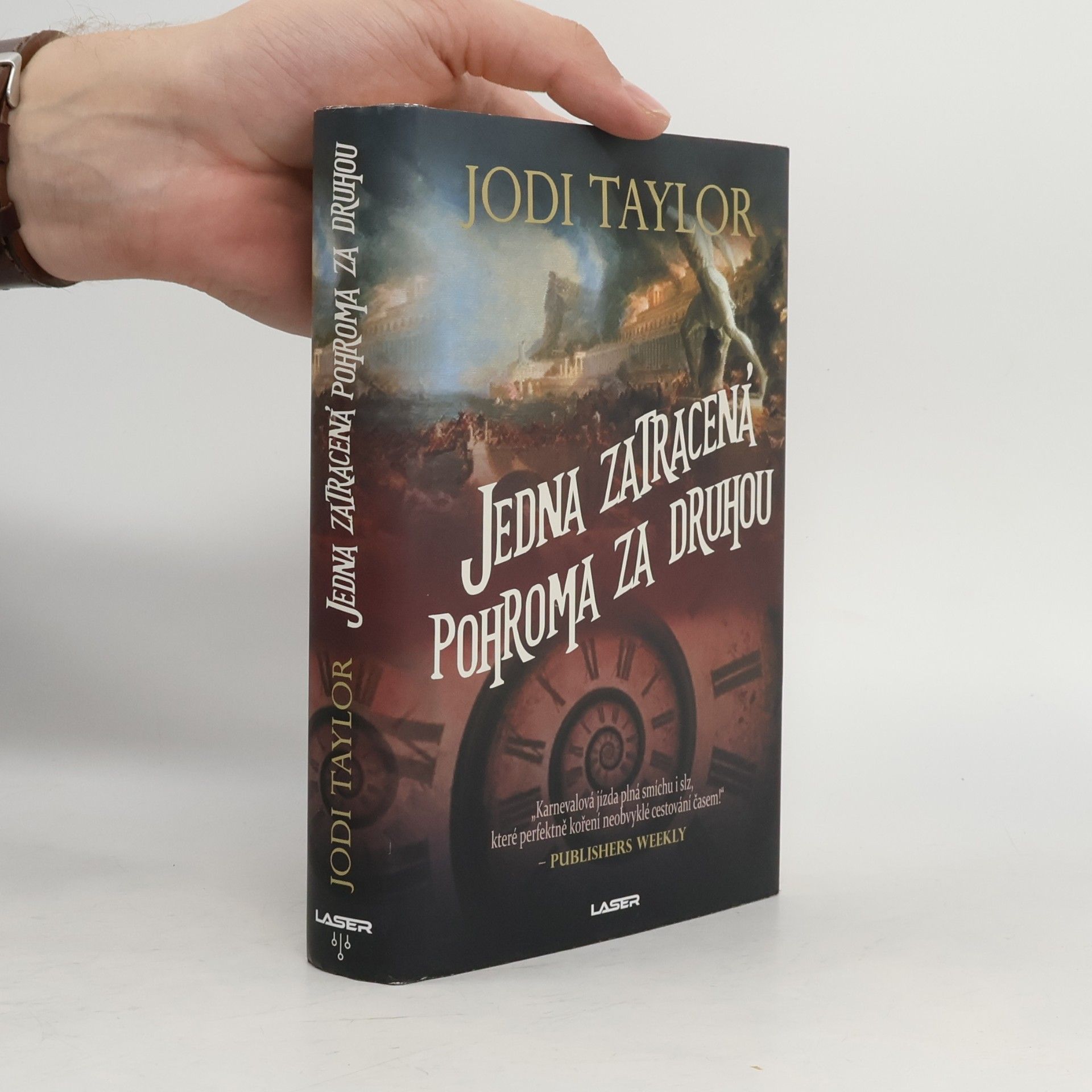 Jodi Taylor Jedna zatracená pohroma za druhou