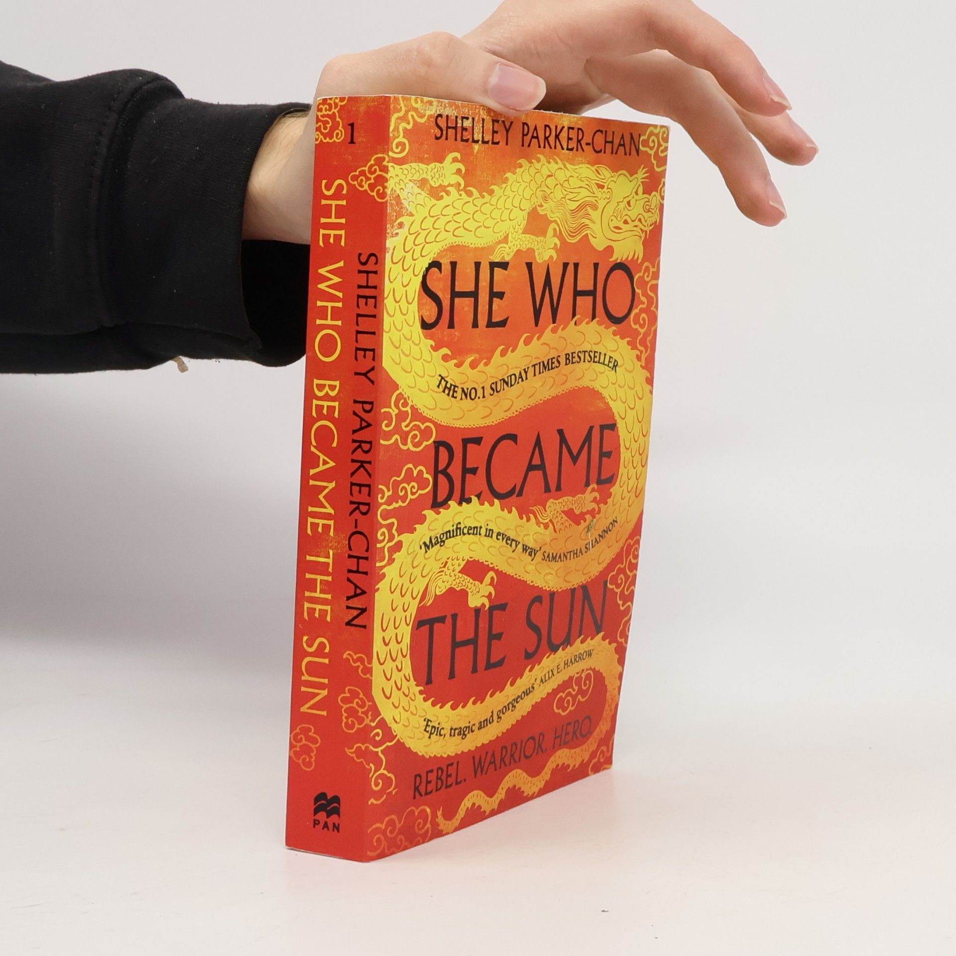 Shelley Parker Chan She Who Became the Sun