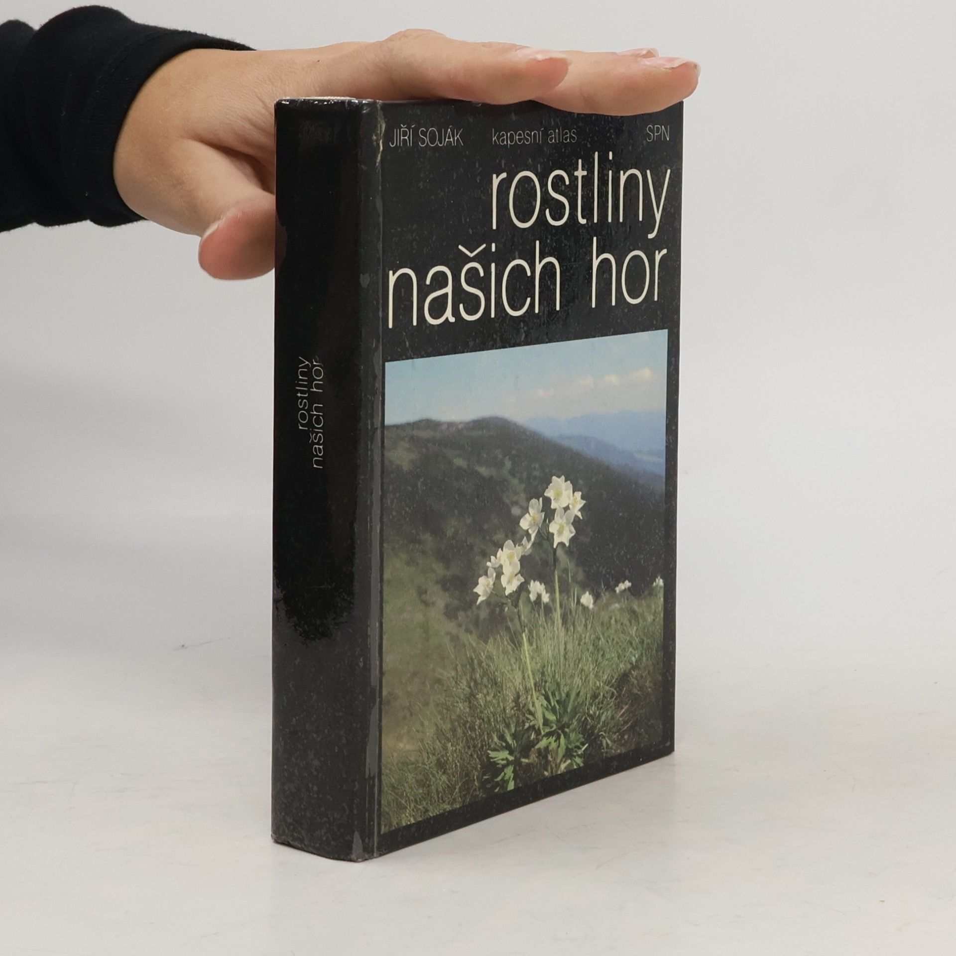 Rostliny našich hor. Kapesní atlas