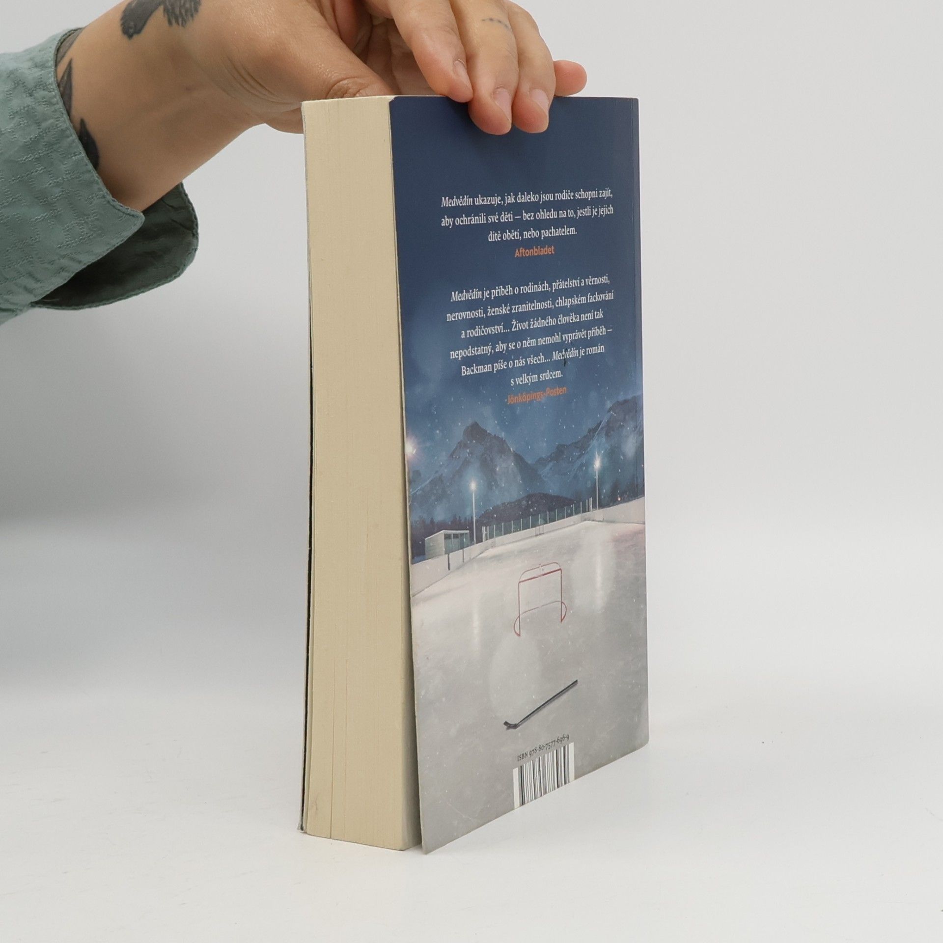 Fredrik Backman Medvědín