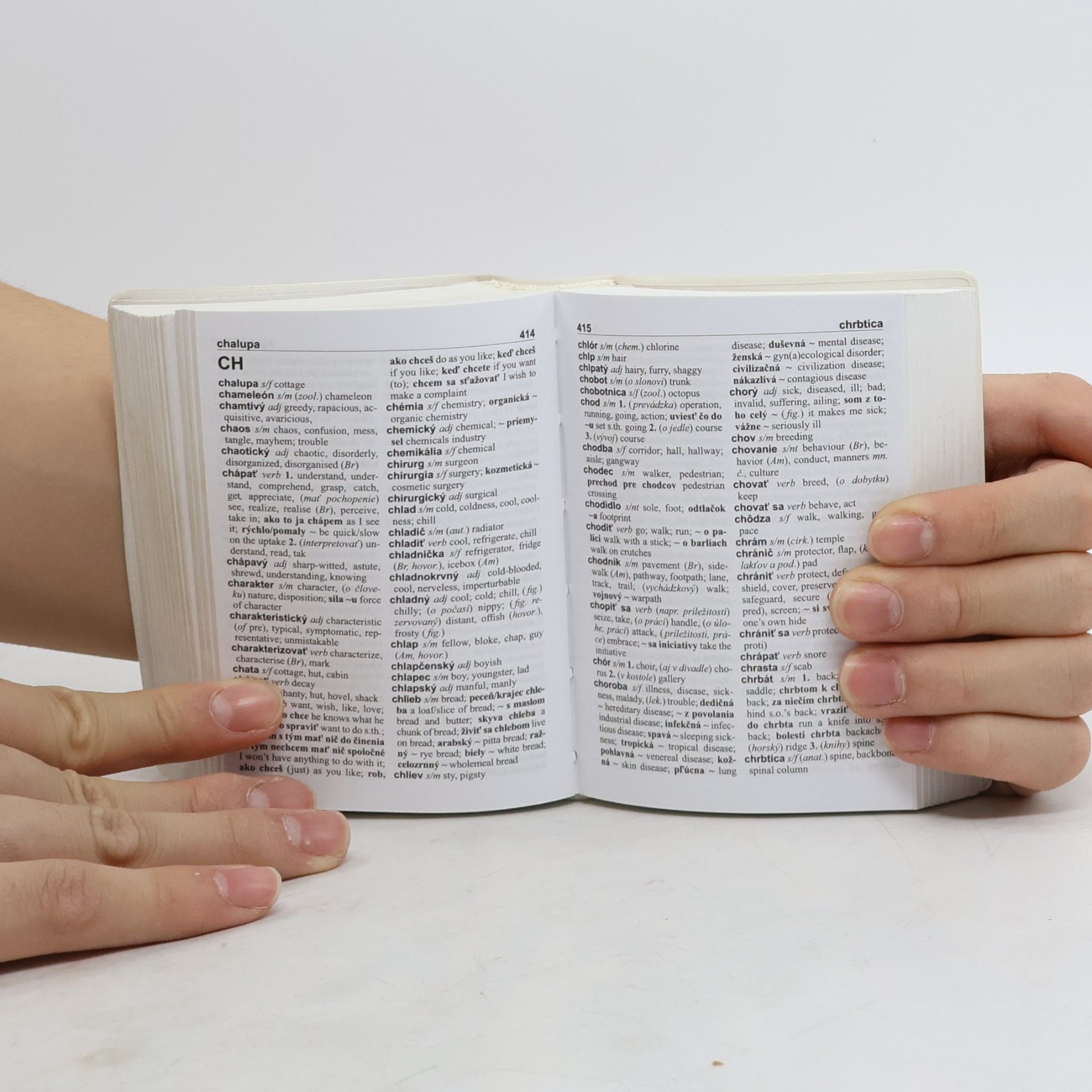 Autores varios Anglicko – slovenský a slovensko – anglický vreckový slovník