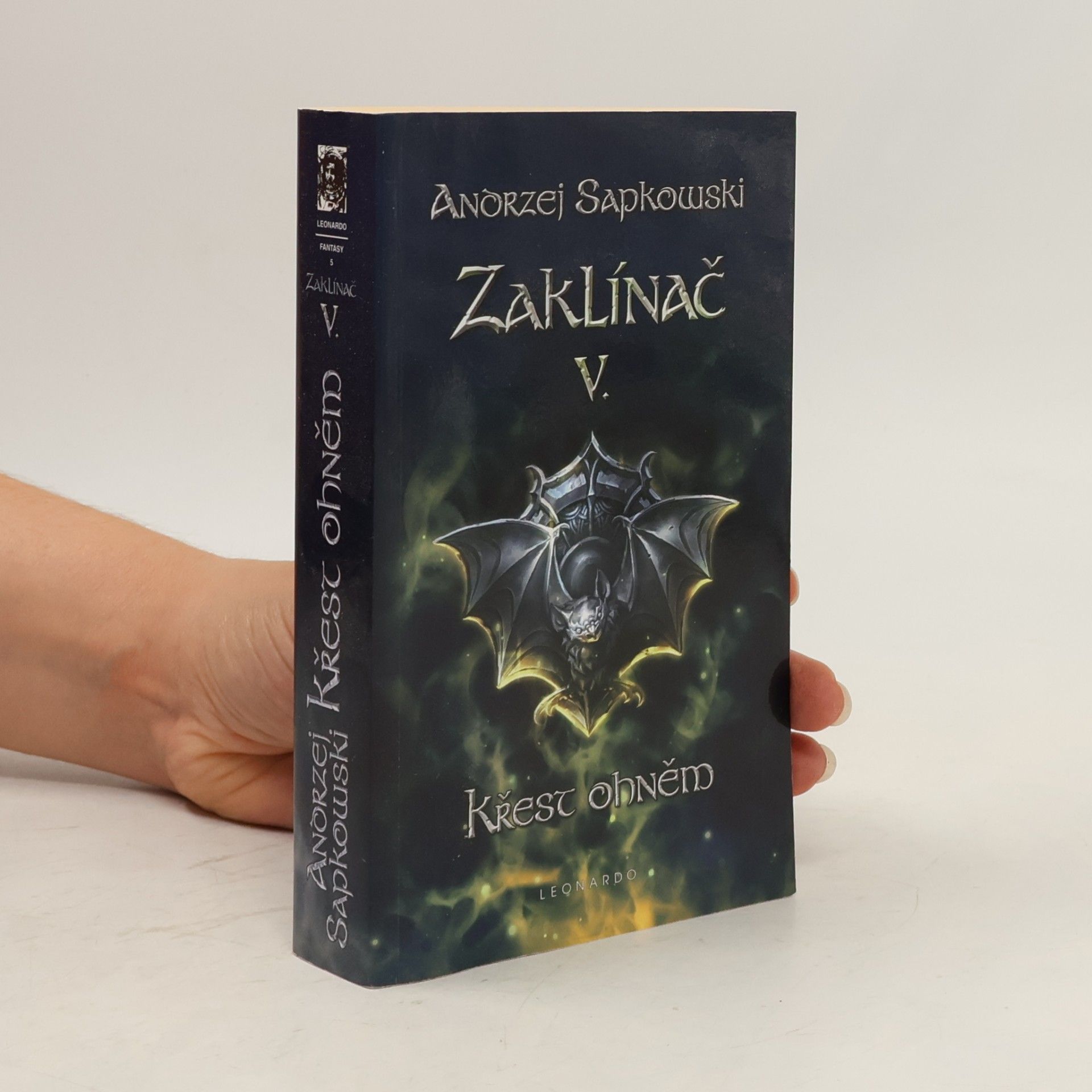 Andrzej Sapkowski Zaklínač V.