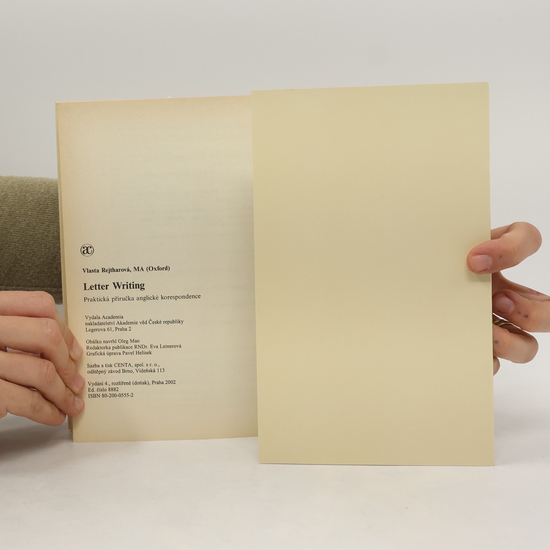 Rejtharová Vlasta Letter Writing. Praktická příručka anglické korespondence