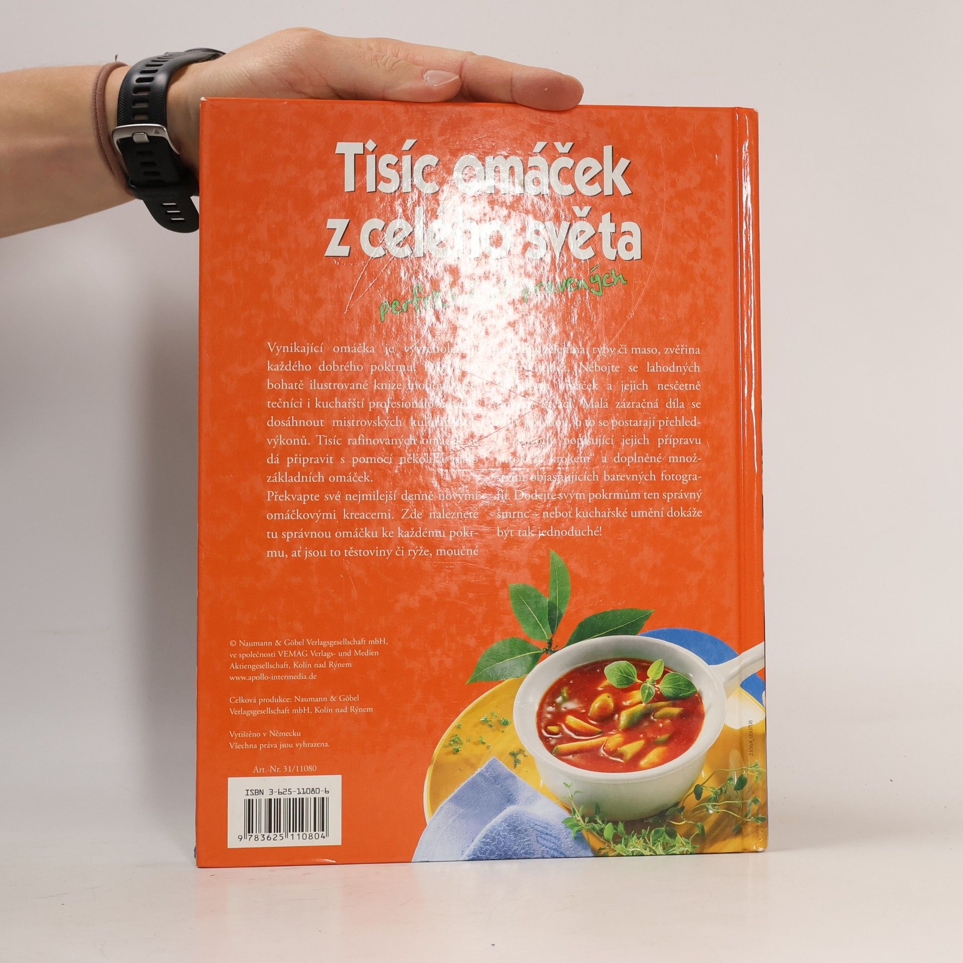 Kolektiv autorů Tisíc omáček z celého světa