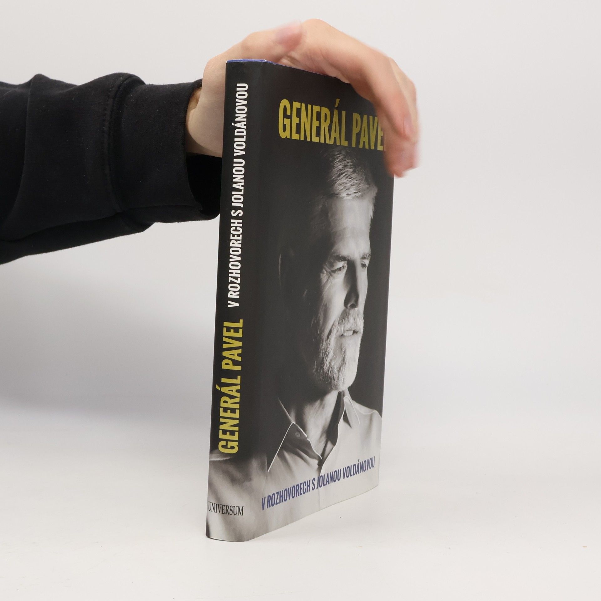 Generál Pavel