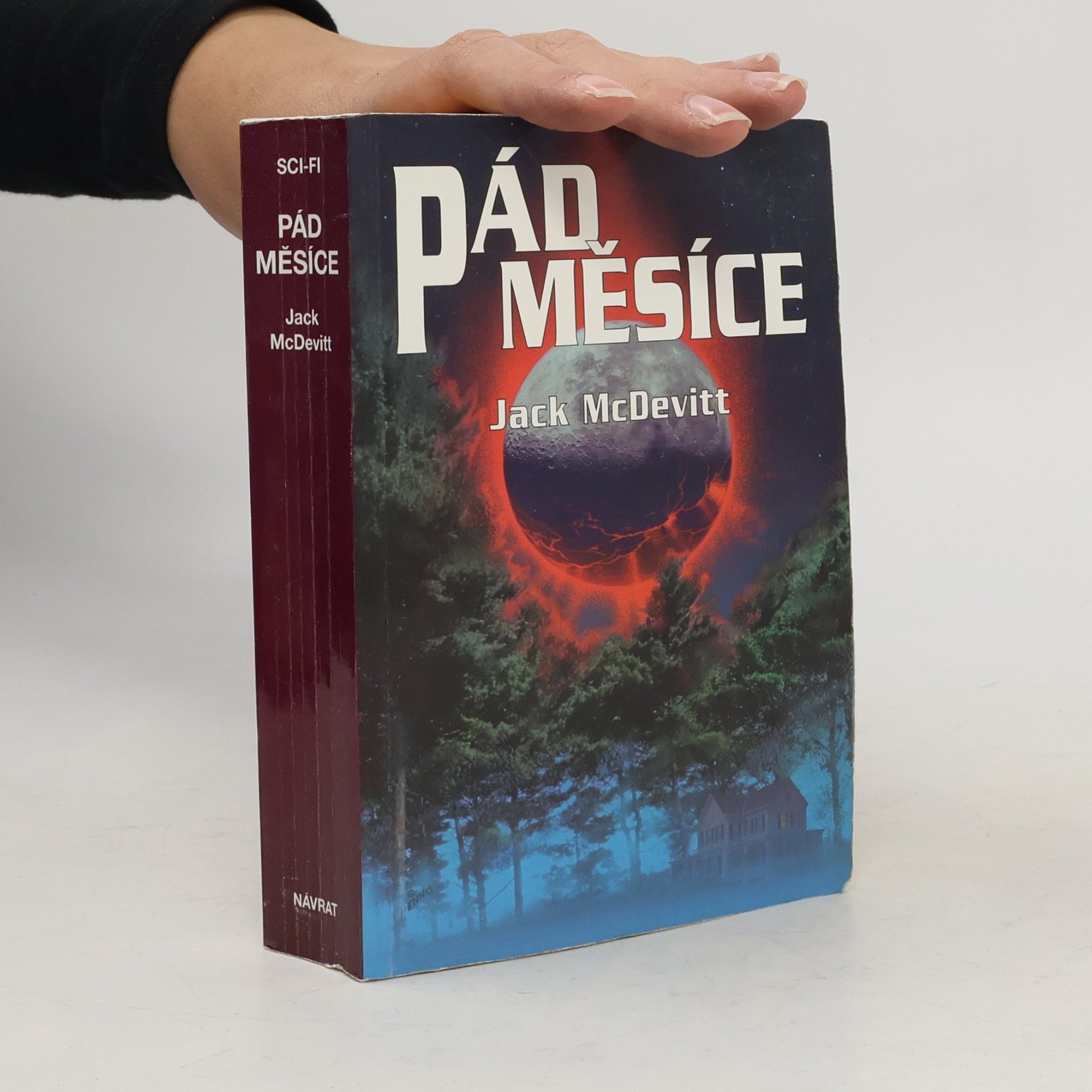 Jack McDevitt Pád Měsíce