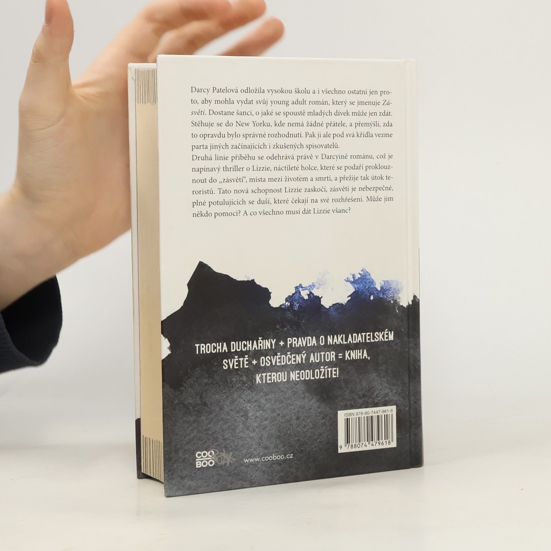 Scott Westerfeld Mezi dvěma světy
