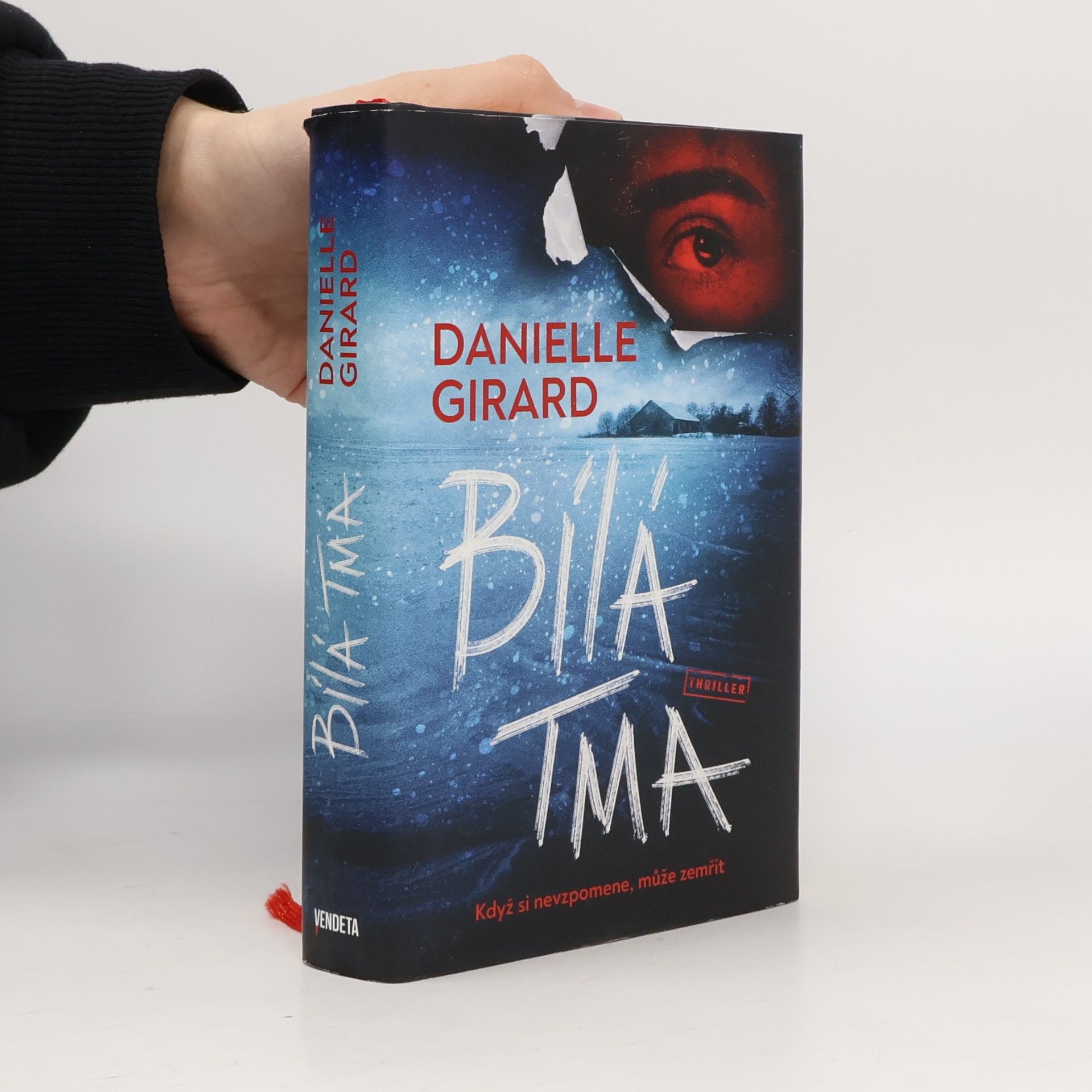 Danielle Girard Bílá tma