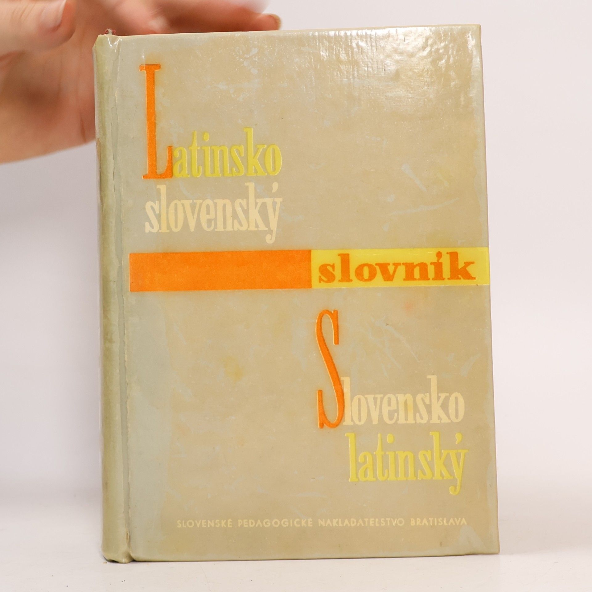 Július Špaňár Latinsko-slovenský a slovensko-latinský slovník