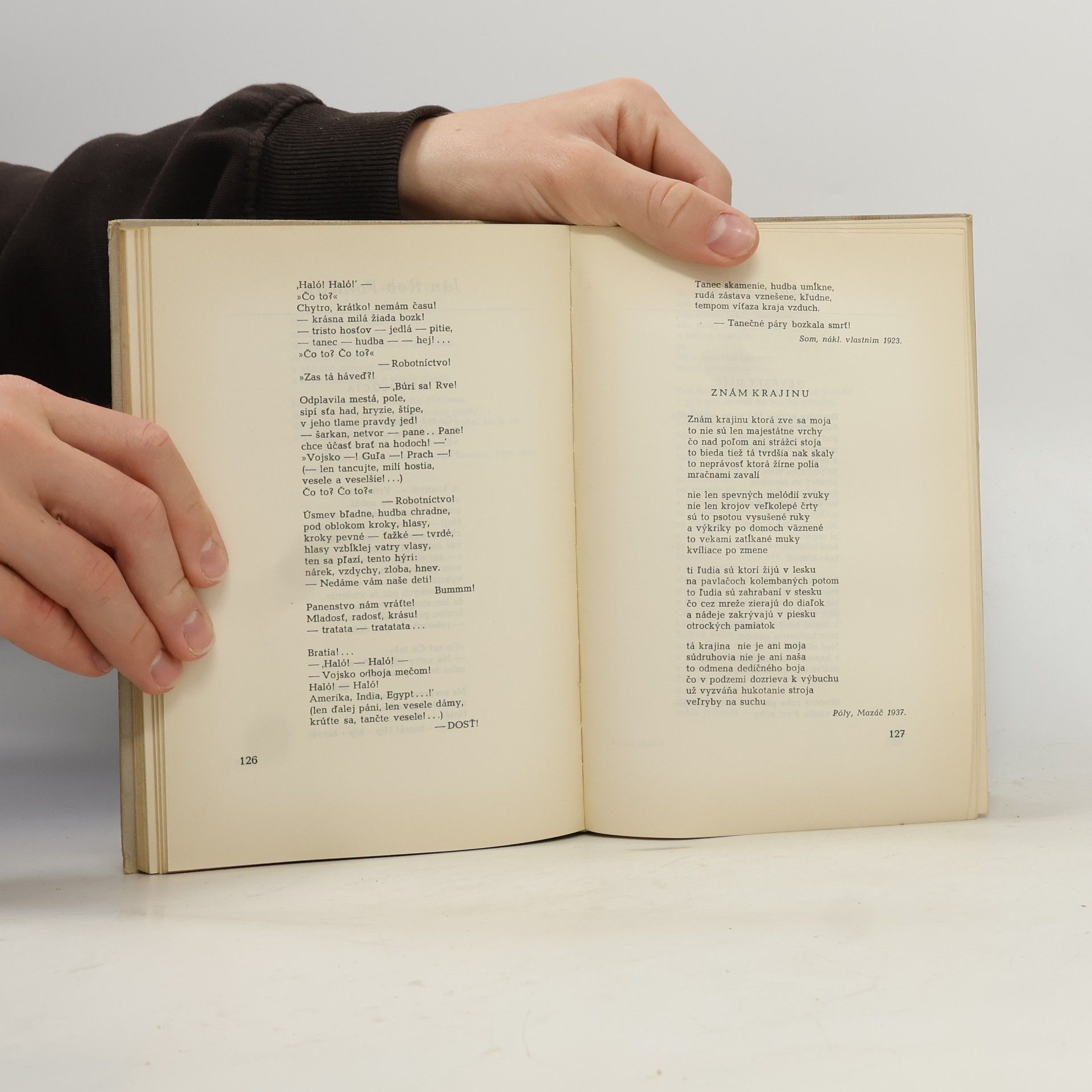 Various authors SOCIÁLNÍ POESIE ČESKÁ A SLOVENSKÁ