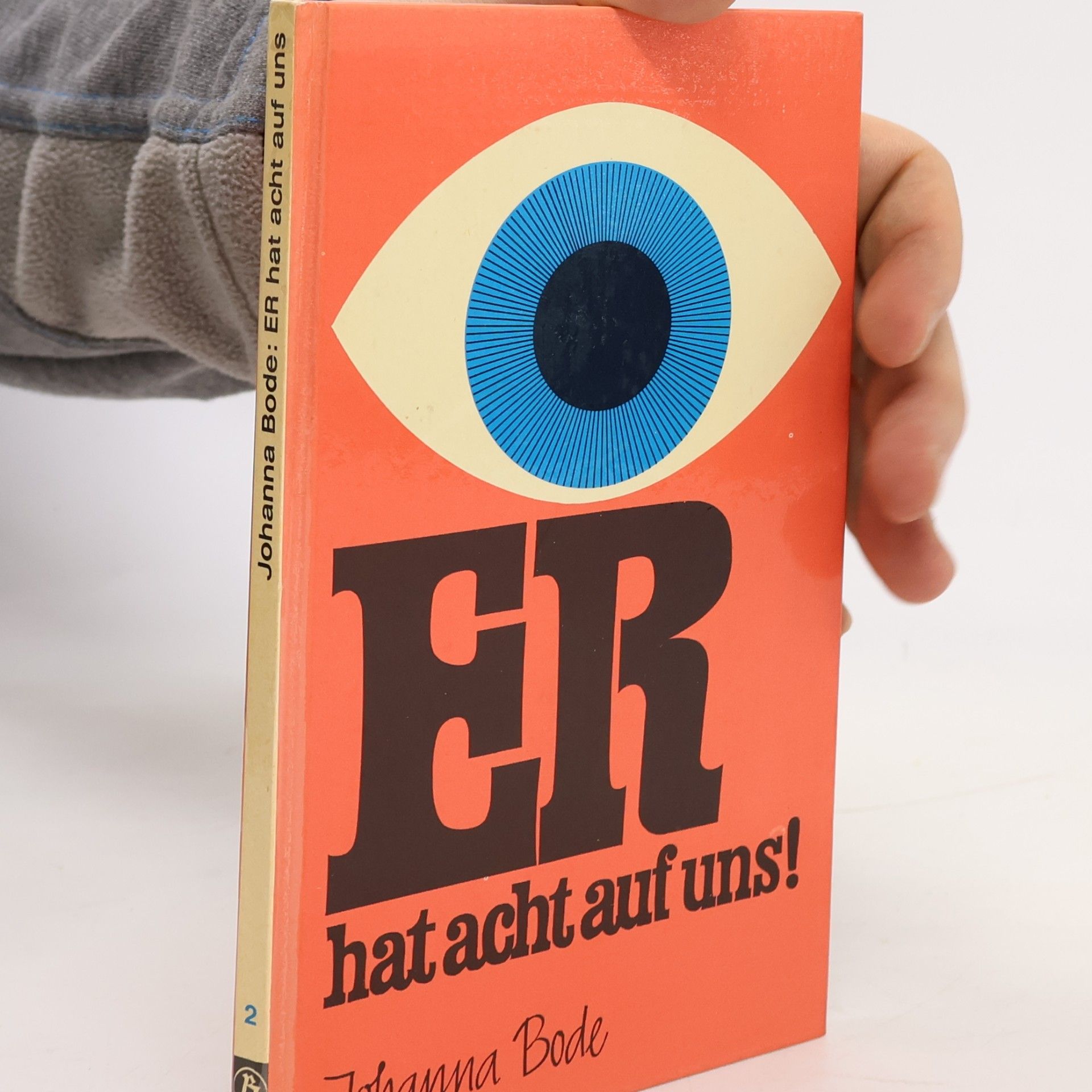Johanna Bode ER hat acht auf uns!