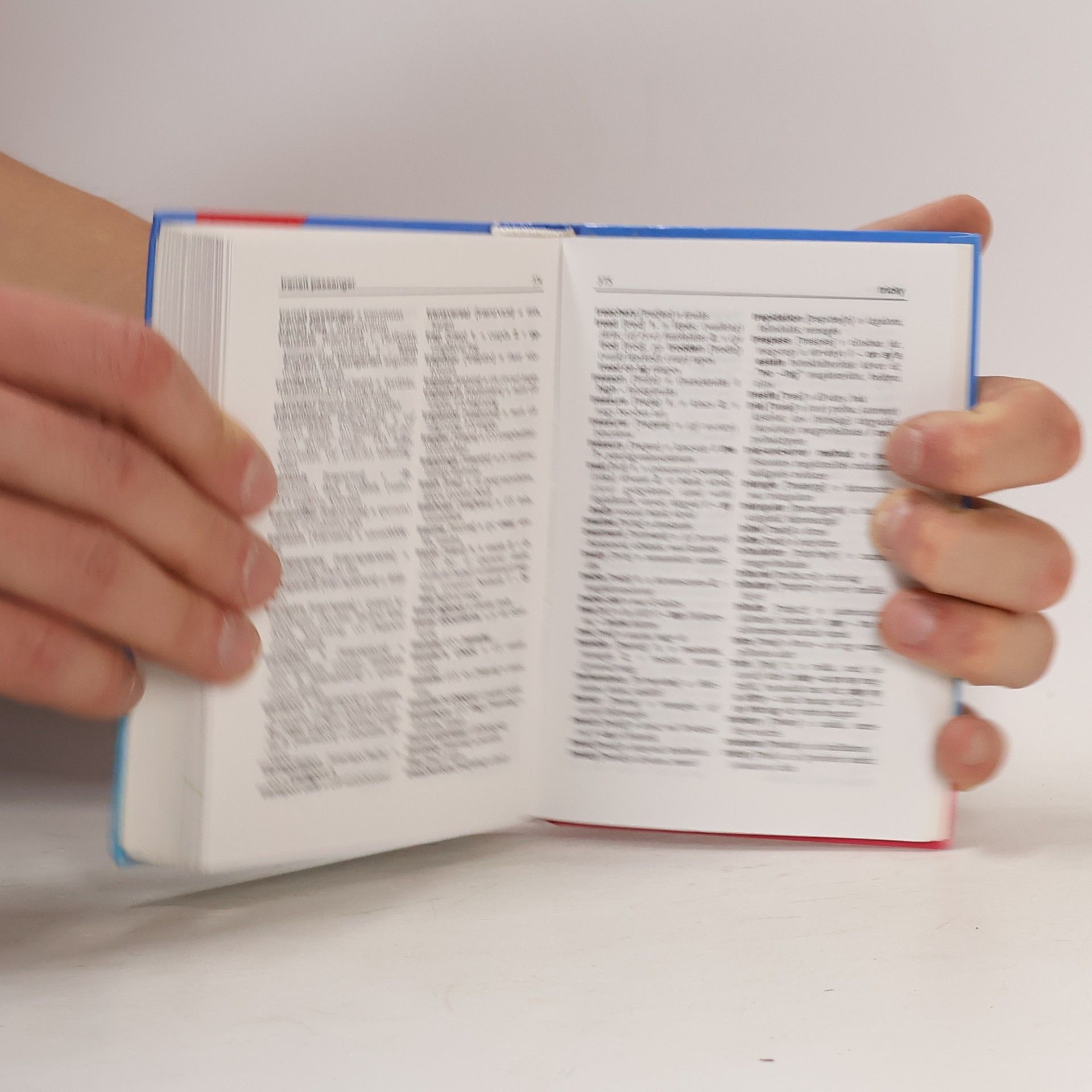 Tamás Magay Angol-Magyar szótár; English-Hungarian dictionary
