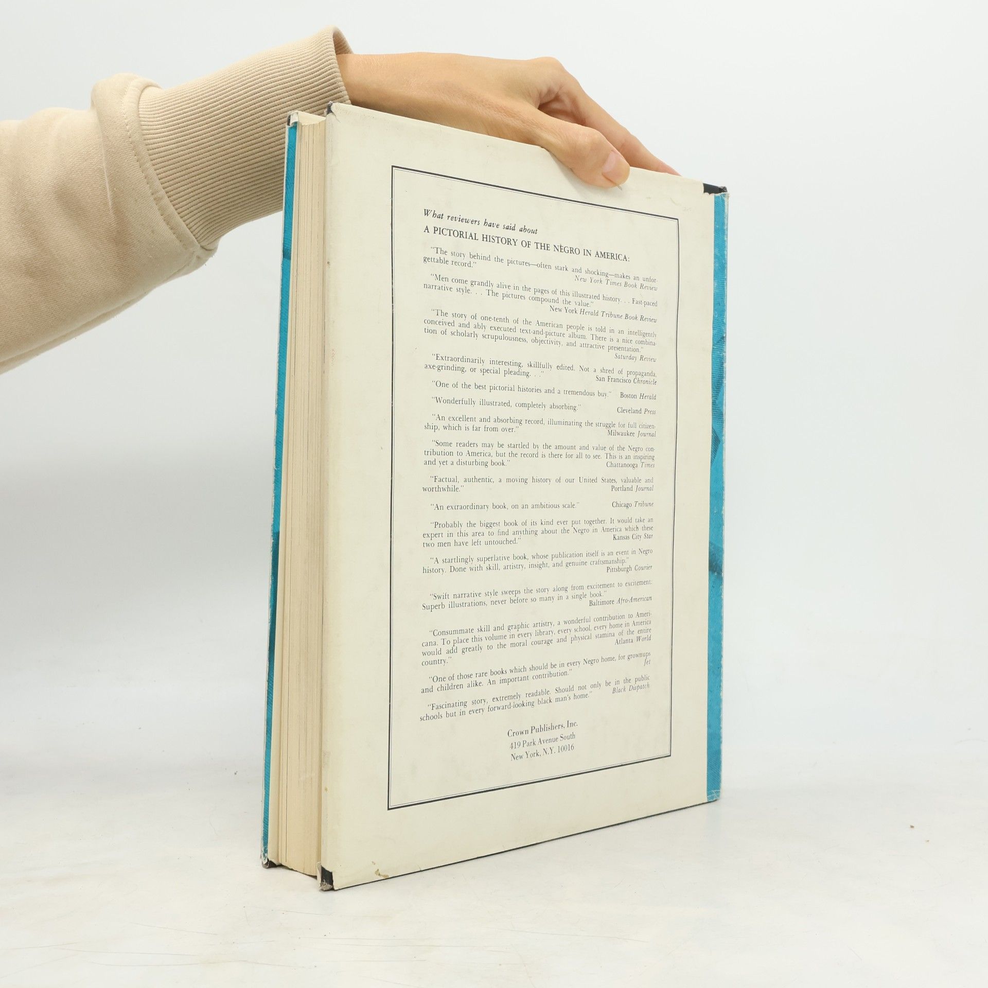 Langston Hughes A PICTORIAL HISTORY of the Negro in America