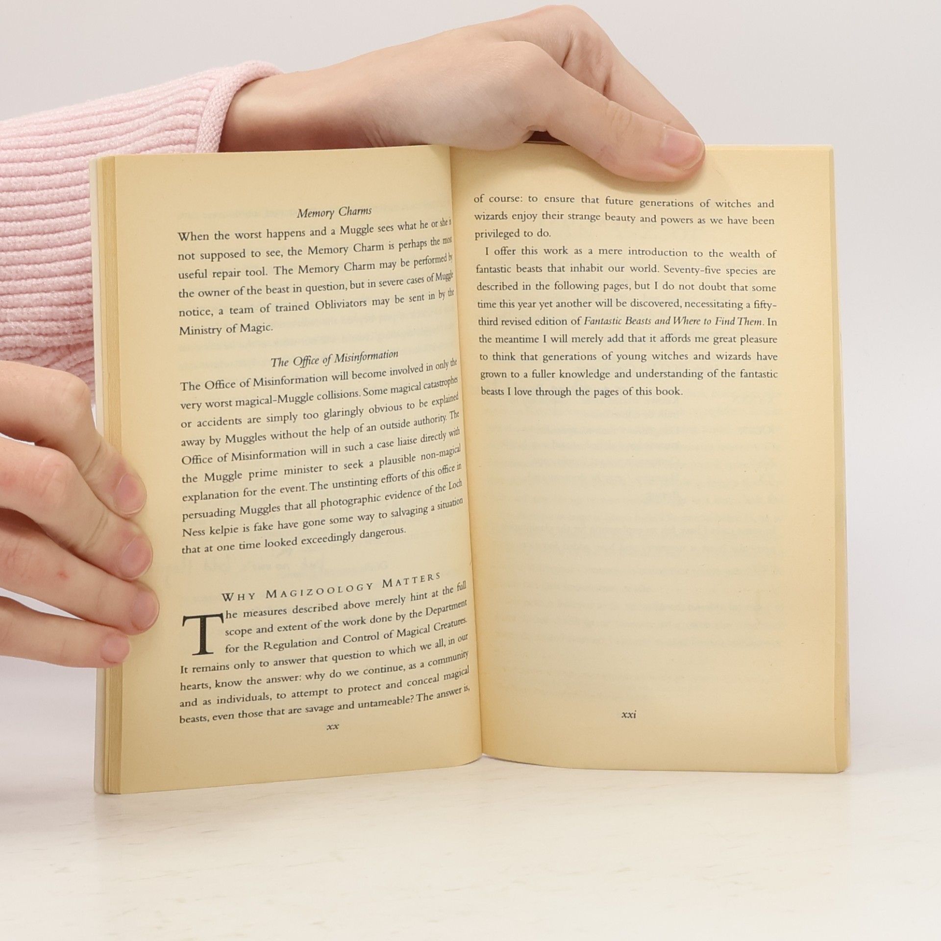 J. K. Rowling Fantastic beasts and where to find them