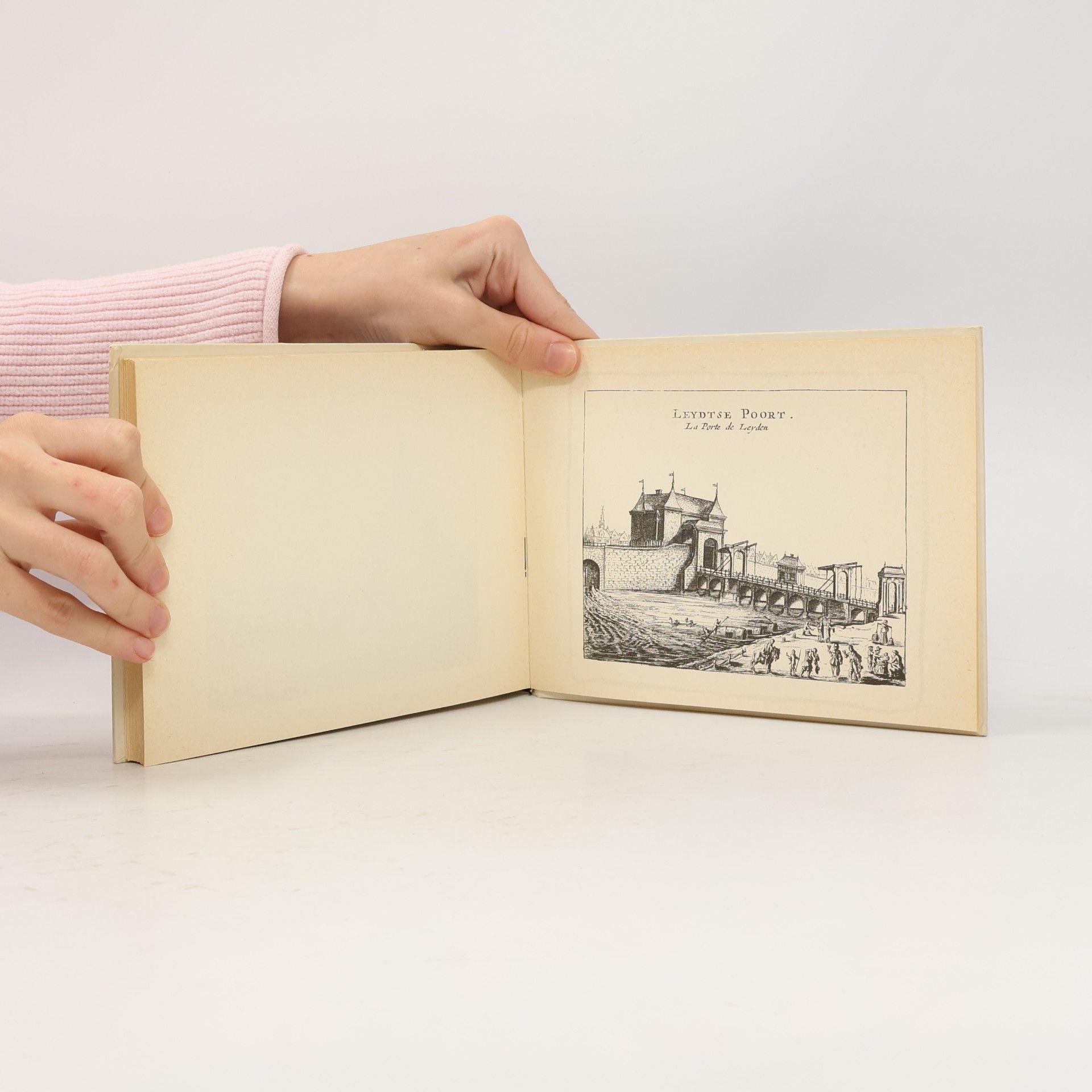 Various authors Afbeeldinge van de Verscheyde Vergrootinge der Stadt Amsterdam met der zelver Voornaamste Gebouwen etc. / Representation de Plusieurs Agrandissements D'Amsterdam et de ses Principaux Batimens