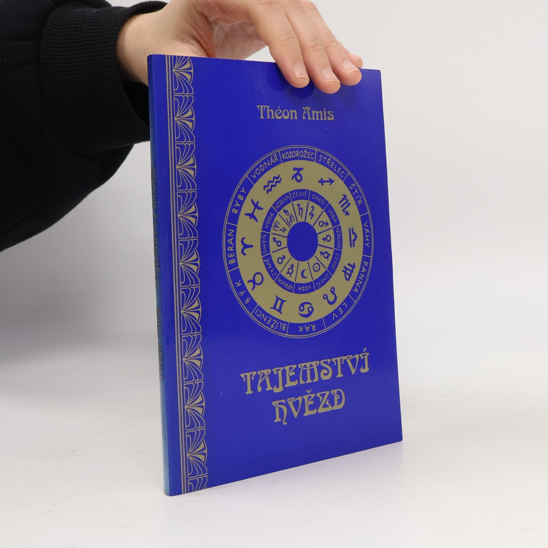 Théon Amis Tajemství hvězd