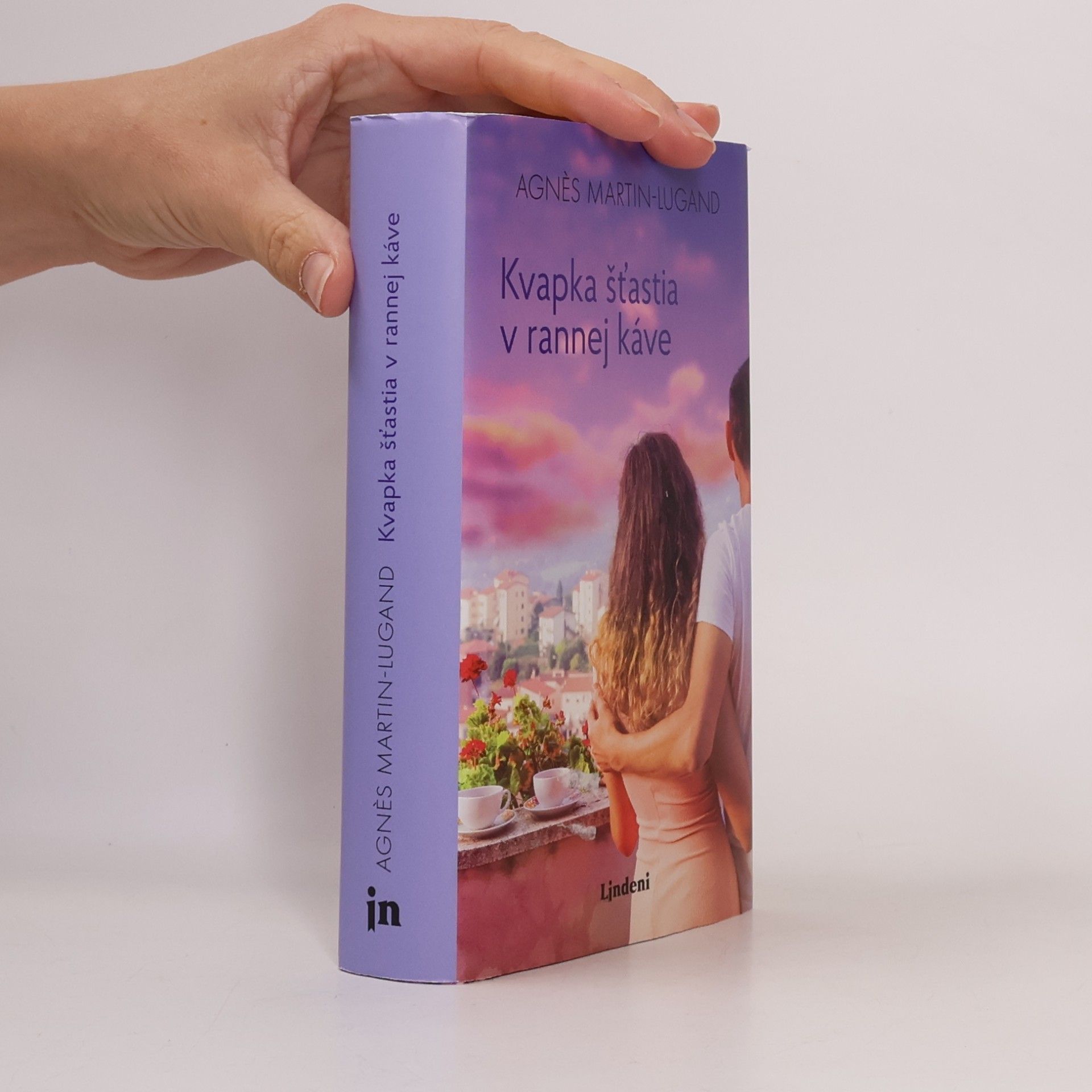 Kvapka šťastia v rannej káve