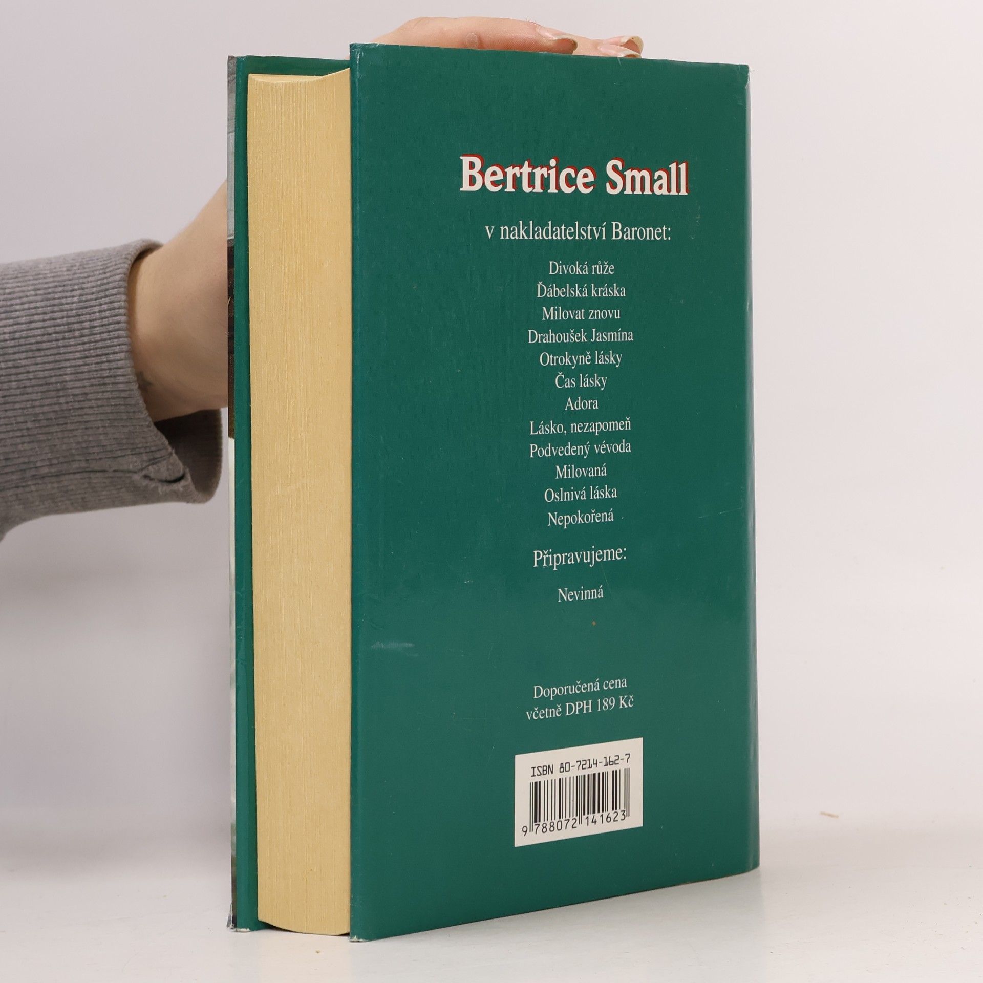 Bertrice Small Nepokořená