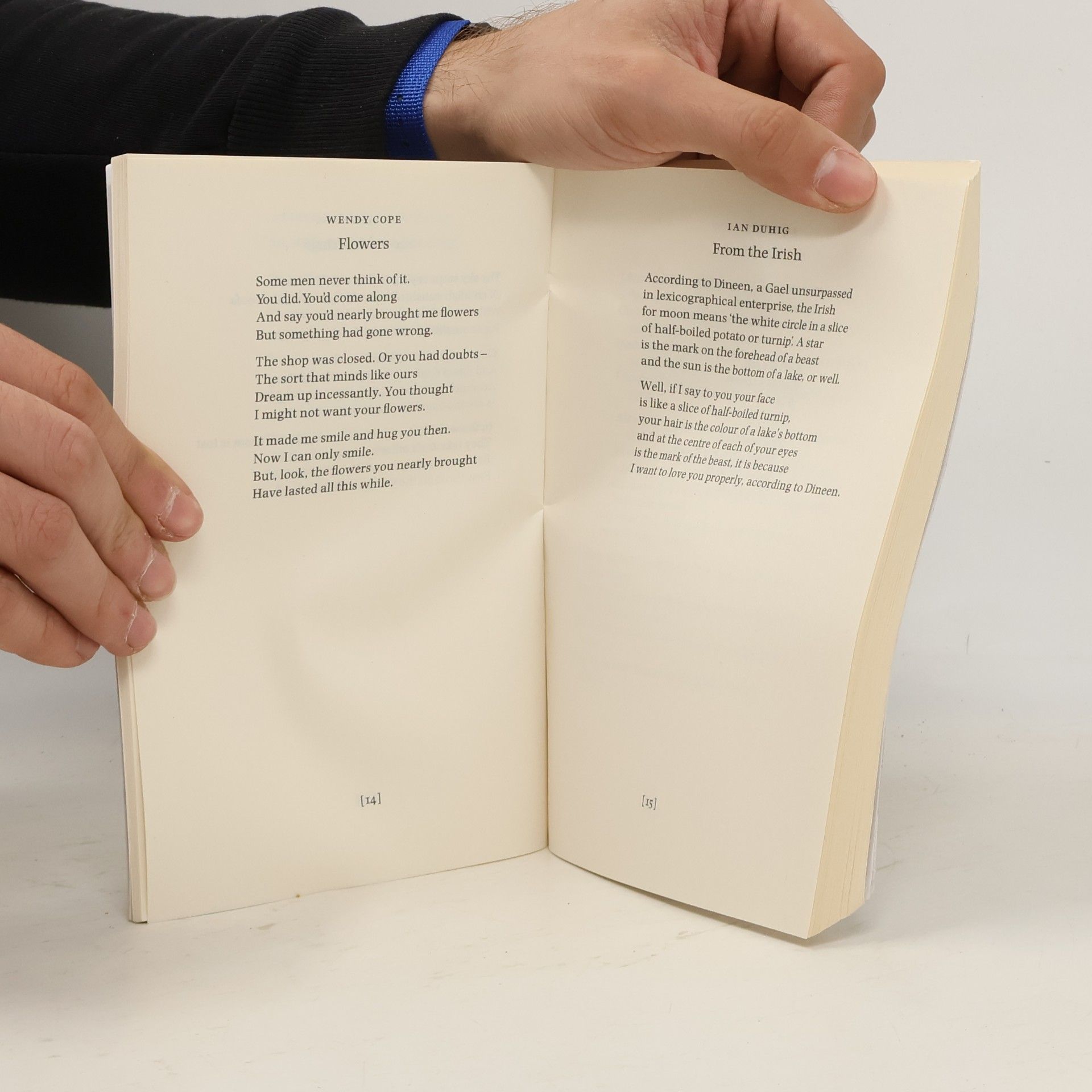 Simon Armitage Short and sweet : 101 very short poems