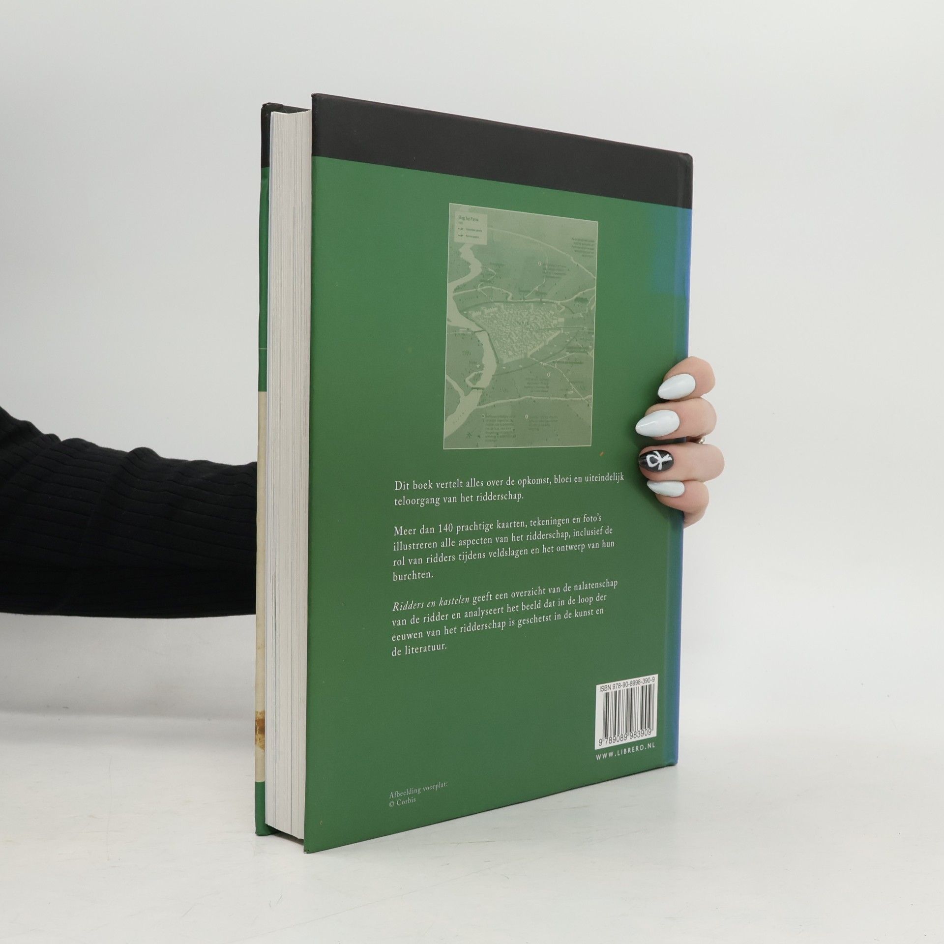 Ian Barnes Ridders en kastelen: een historisch overzicht van de opkomst en teloorgang van het ridderschap